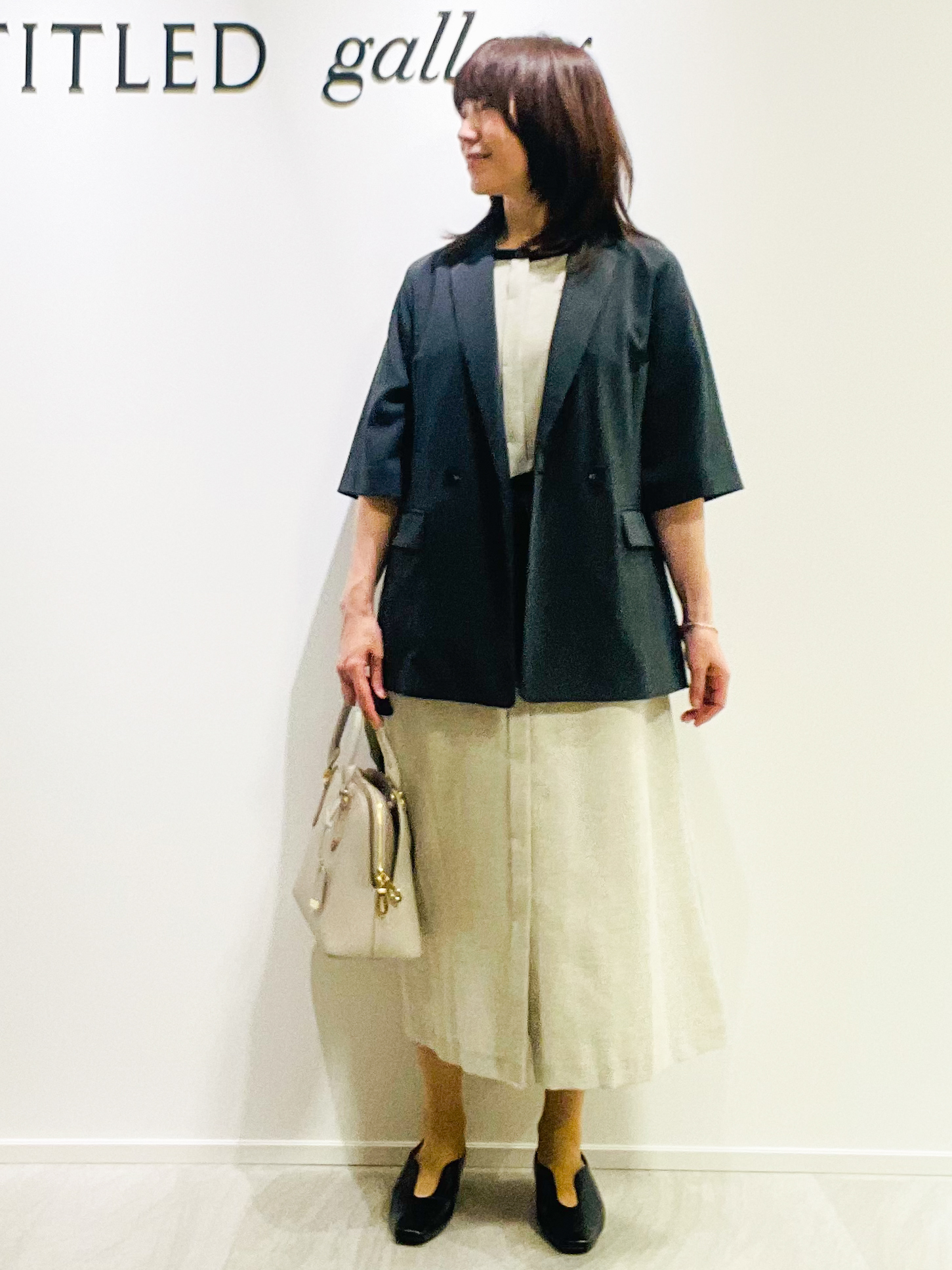 めいさんの「UNTITLED｜【秋の通勤羽織/セットアップ可/UVカット】エアリークール半袖ジャケット」を使ったコーディネート