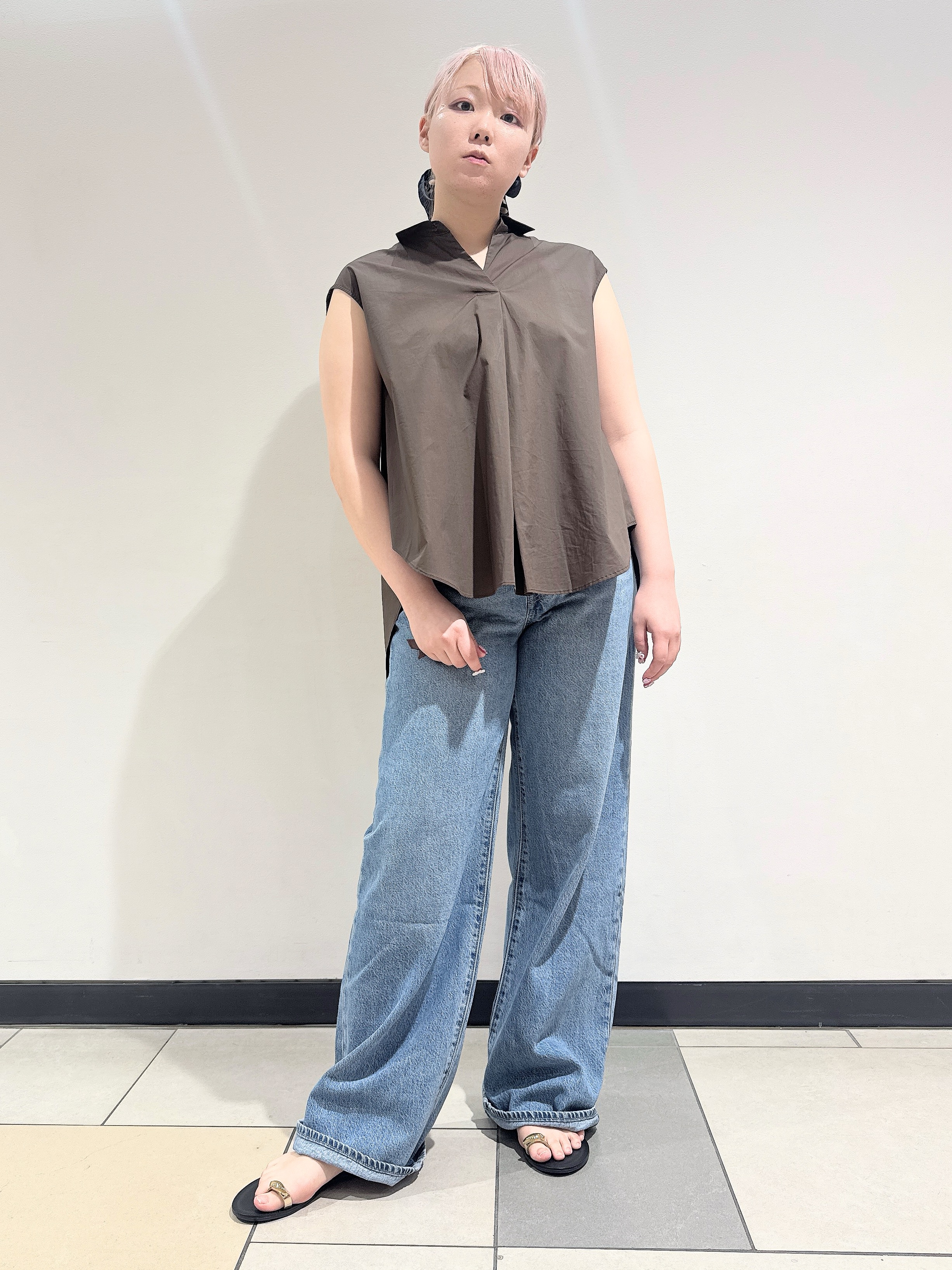 なかもとあきさんの「DRESSTERIOR｜フレンチスリーブ スキッパーブラウス」を使ったコーディネート