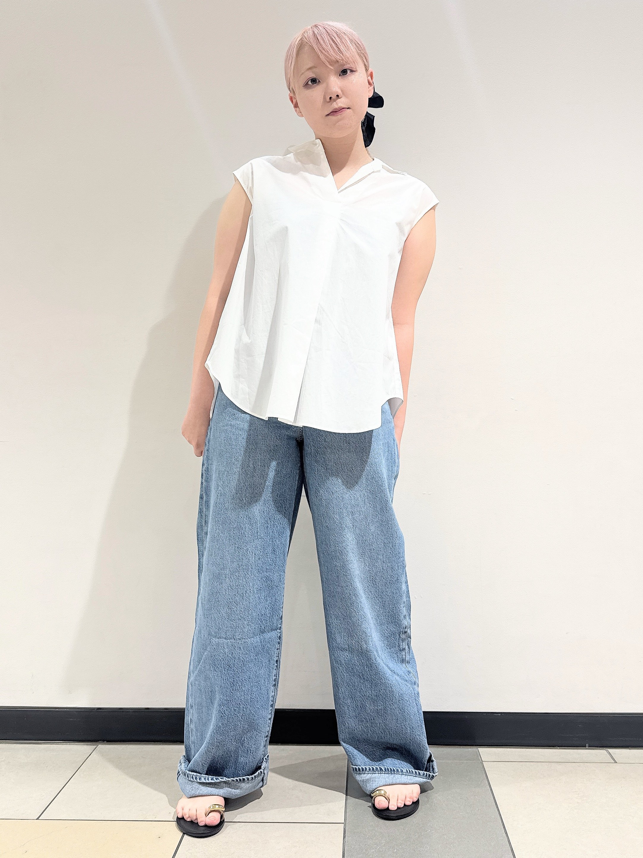 なかもとあきさんの「DRESSTERIOR｜フレンチスリーブ スキッパーブラウス」を使ったコーディネート