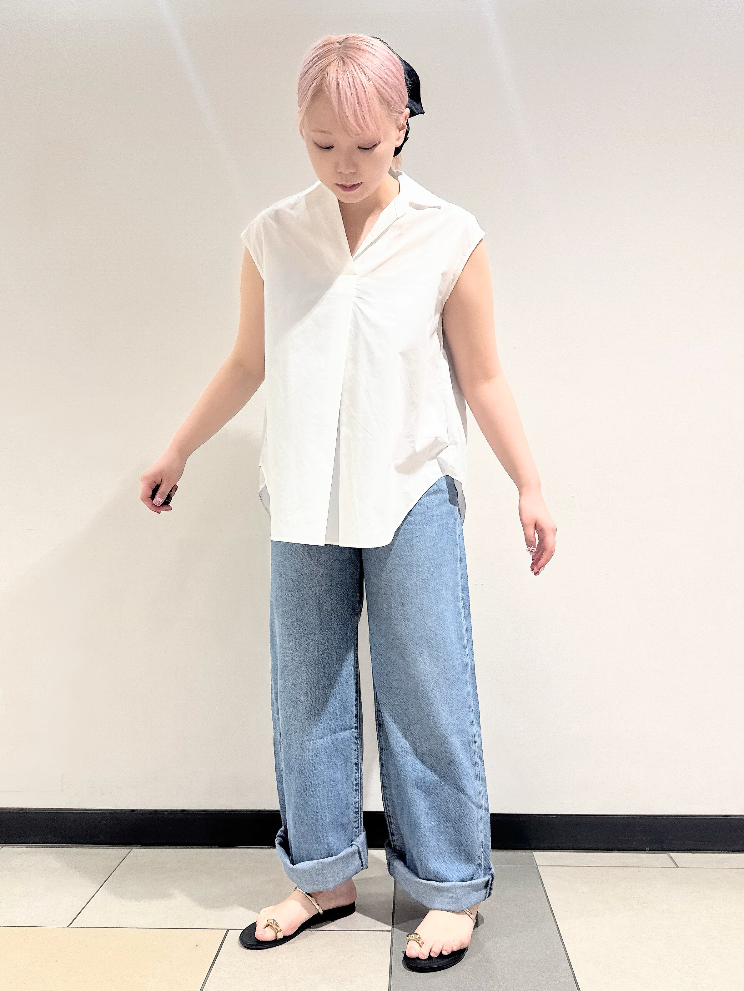 なかもとあきさんの「DRESSTERIOR｜フレンチスリーブ スキッパーブラウス」を使ったコーディネート