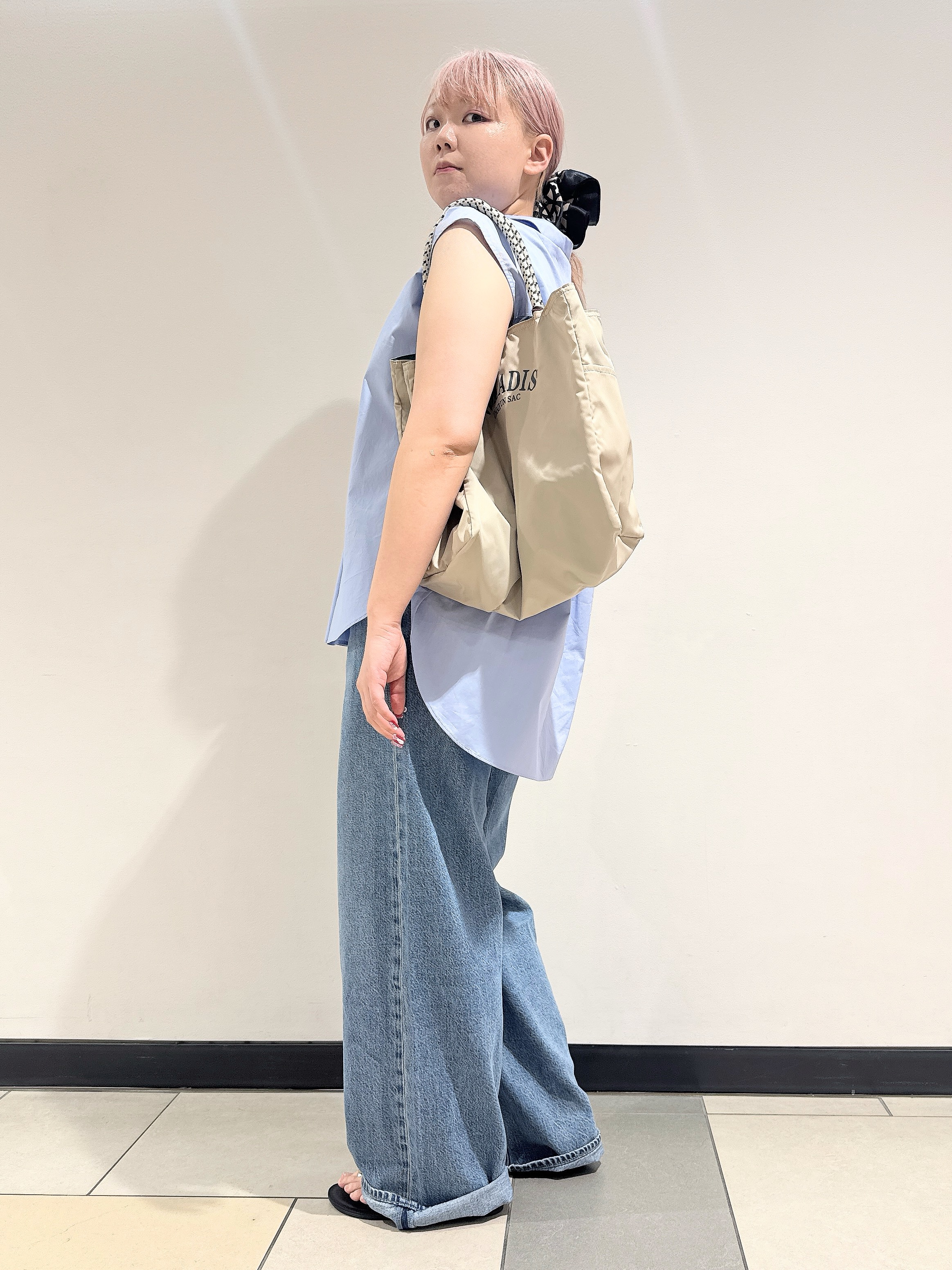なかもとあきさんの「DRESSTERIOR｜フレンチスリーブ スキッパーブラウス」を使ったコーディネート