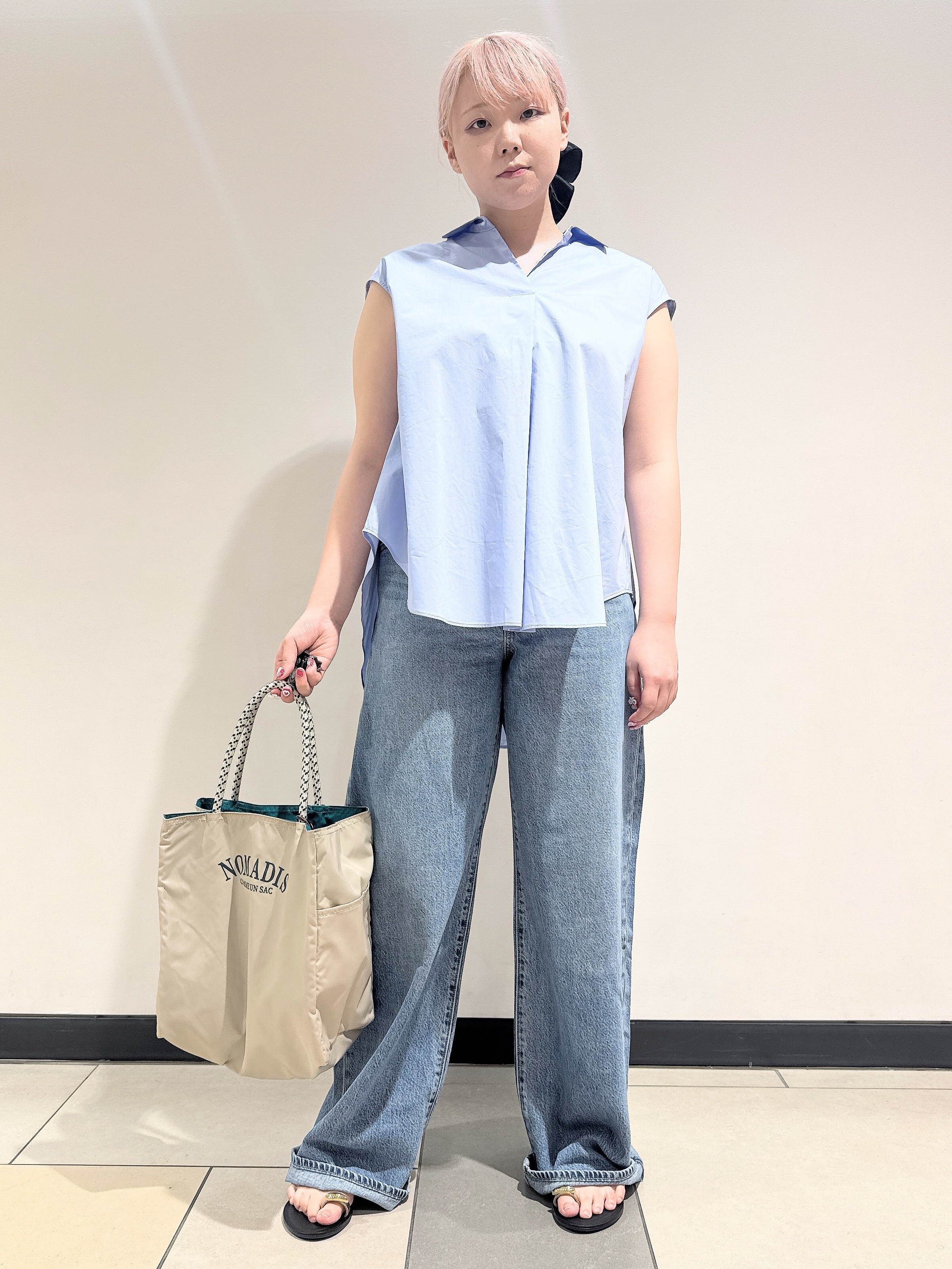 なかもとあきさんの「DRESSTERIOR｜フレンチスリーブ スキッパーブラウス」を使ったコーディネート