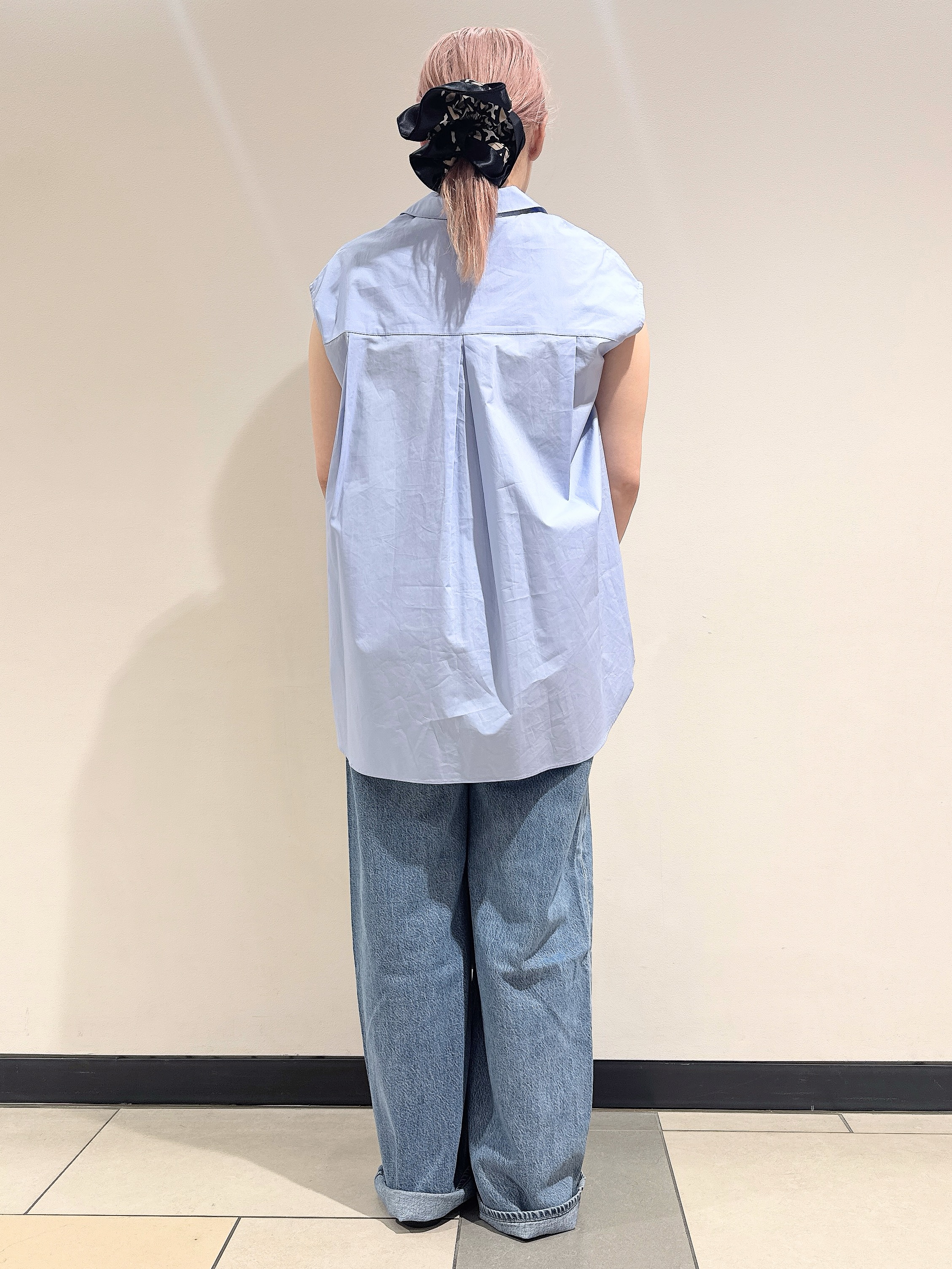 なかもとあきさんの「DRESSTERIOR｜フレンチスリーブ スキッパーブラウス」を使ったコーディネート