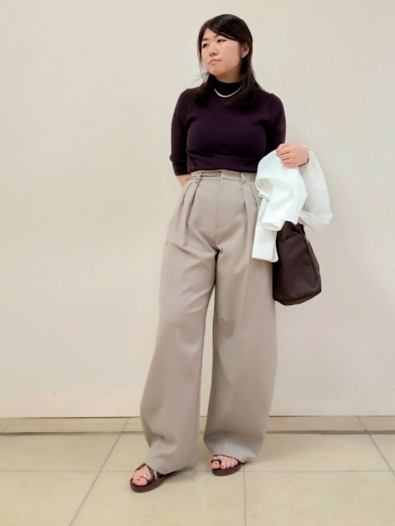 emiさんの「DRESSTERIOR｜◆シアーストライプクロップドシャツ」を使ったコーディネート