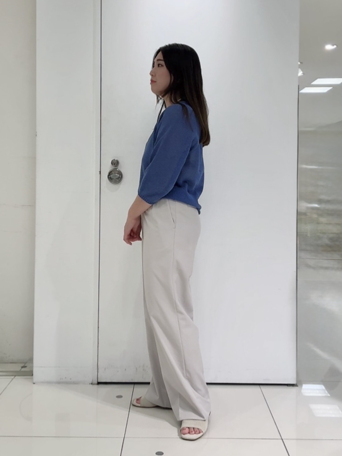 なかじさんの「UNTITLED｜◆【楽な穿き心地/UV/接触冷感】クリーンワイドパンツ」を使ったコーディネート