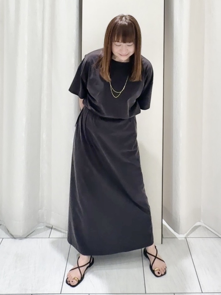 ʏᴜᴋɪᴋᴏさんの「UNTITLED｜【きれいめTシャツ/セットアップ可】ヴィンテージライクプルオーバー」を使ったコーディネート
