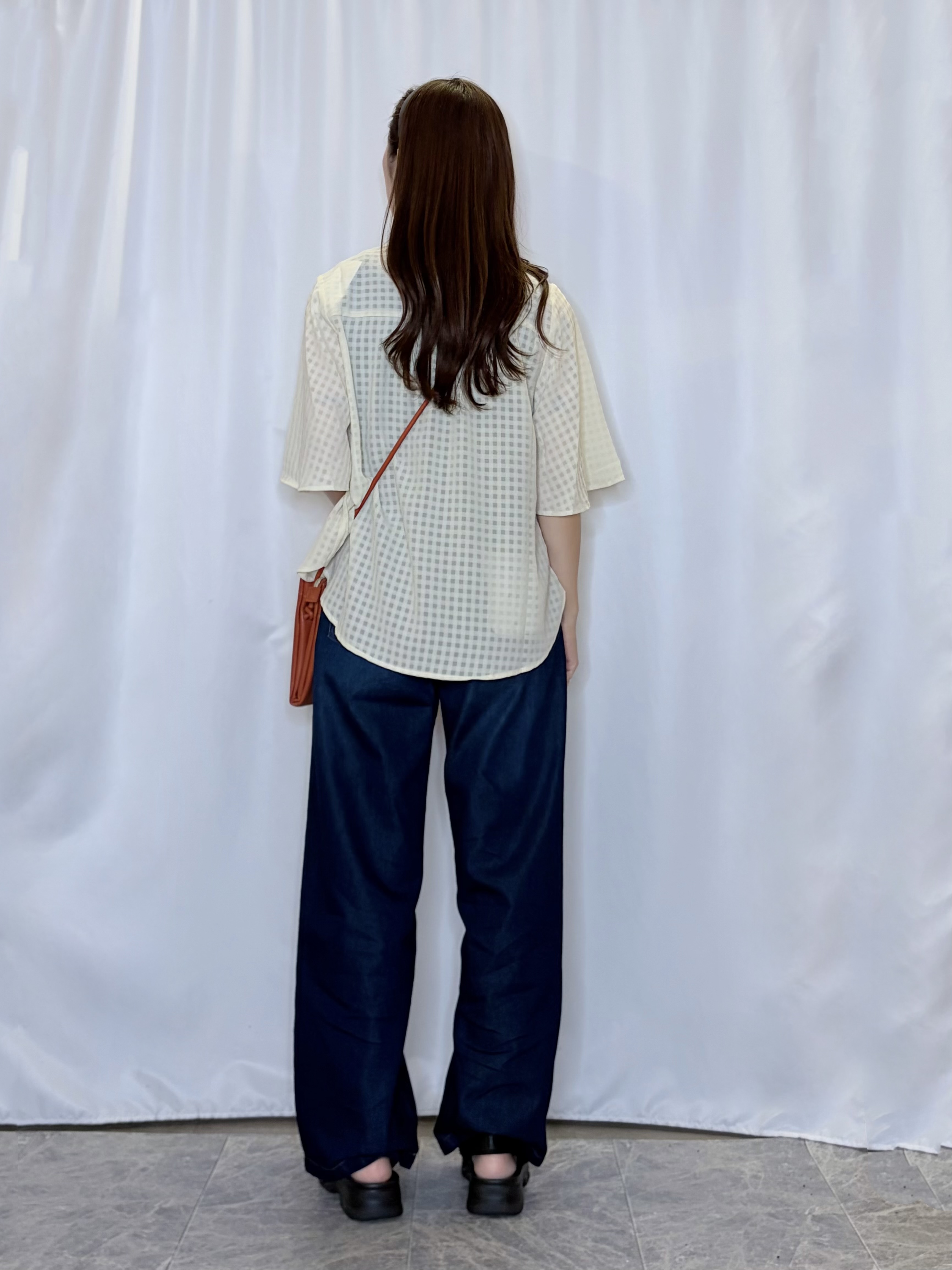 おうめさんの「SHOO･LA･RUE｜【洗濯機可/S-LL】二の腕隠せる 5分袖ギンガムシアーブラウス」を使ったコーディネート
