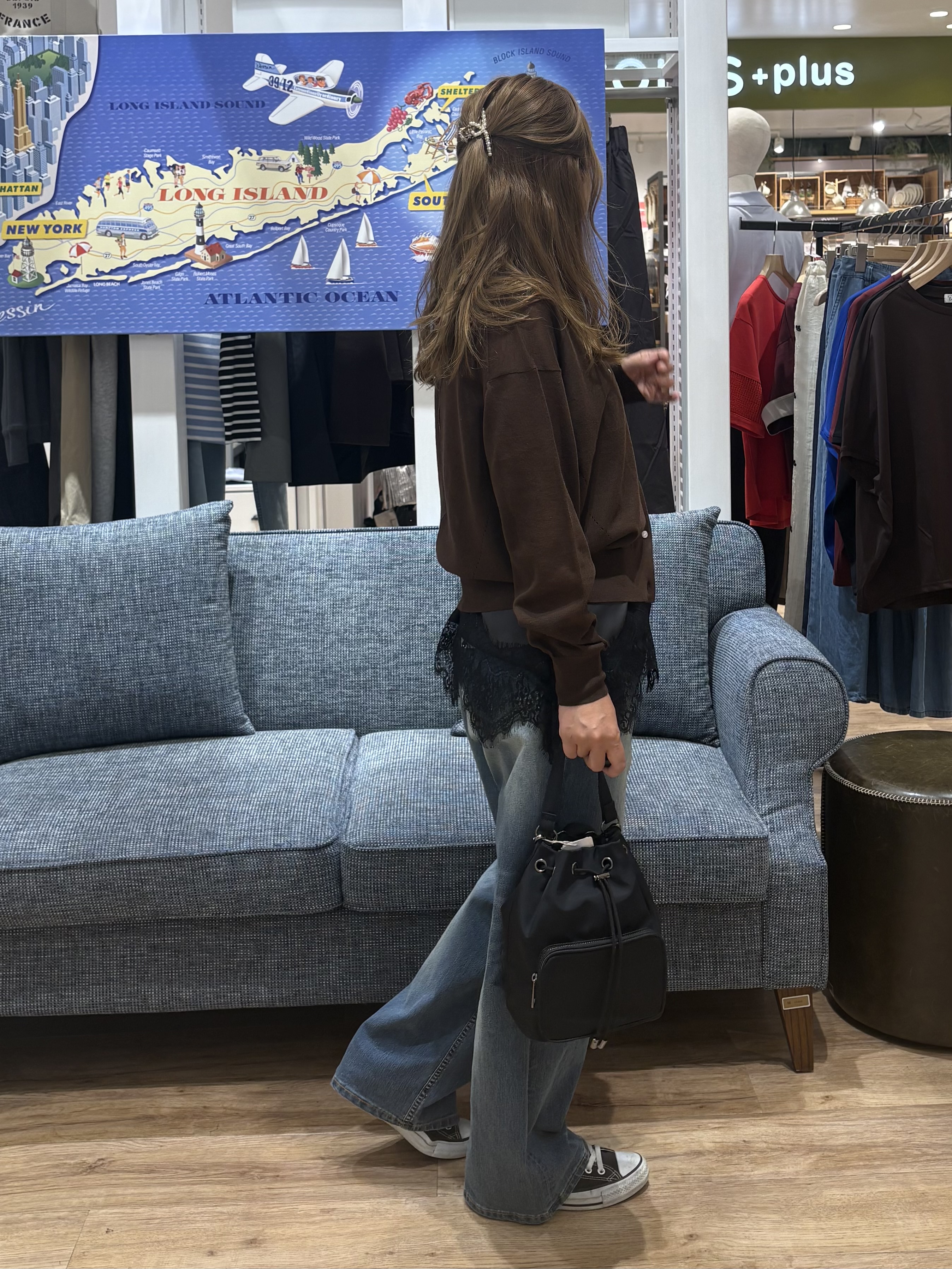 yuinaさんの「Dessin｜【接触冷感】ワイドデニムパンツ」を使ったコーディネート