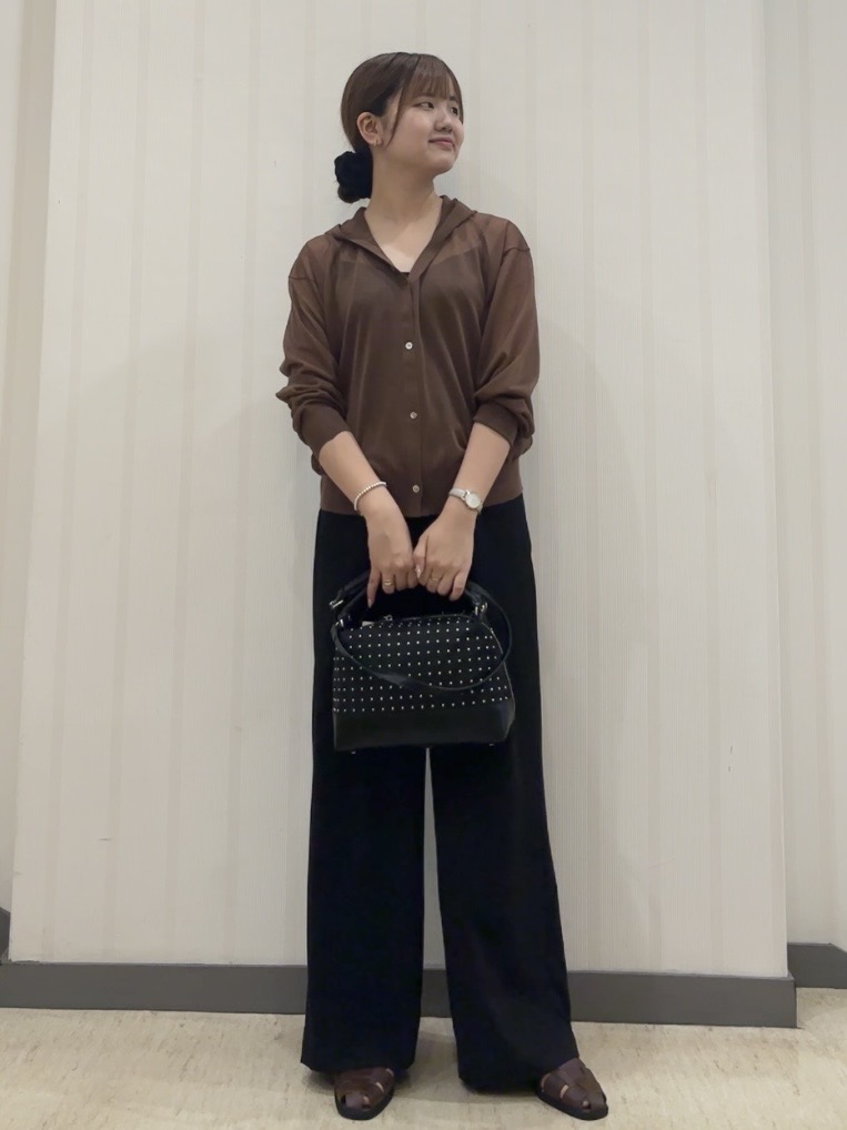 ちひさんの「INDIVI｜【秋羽織／洗える／シアー】フーディー カーディガンニット」を使ったコーディネート