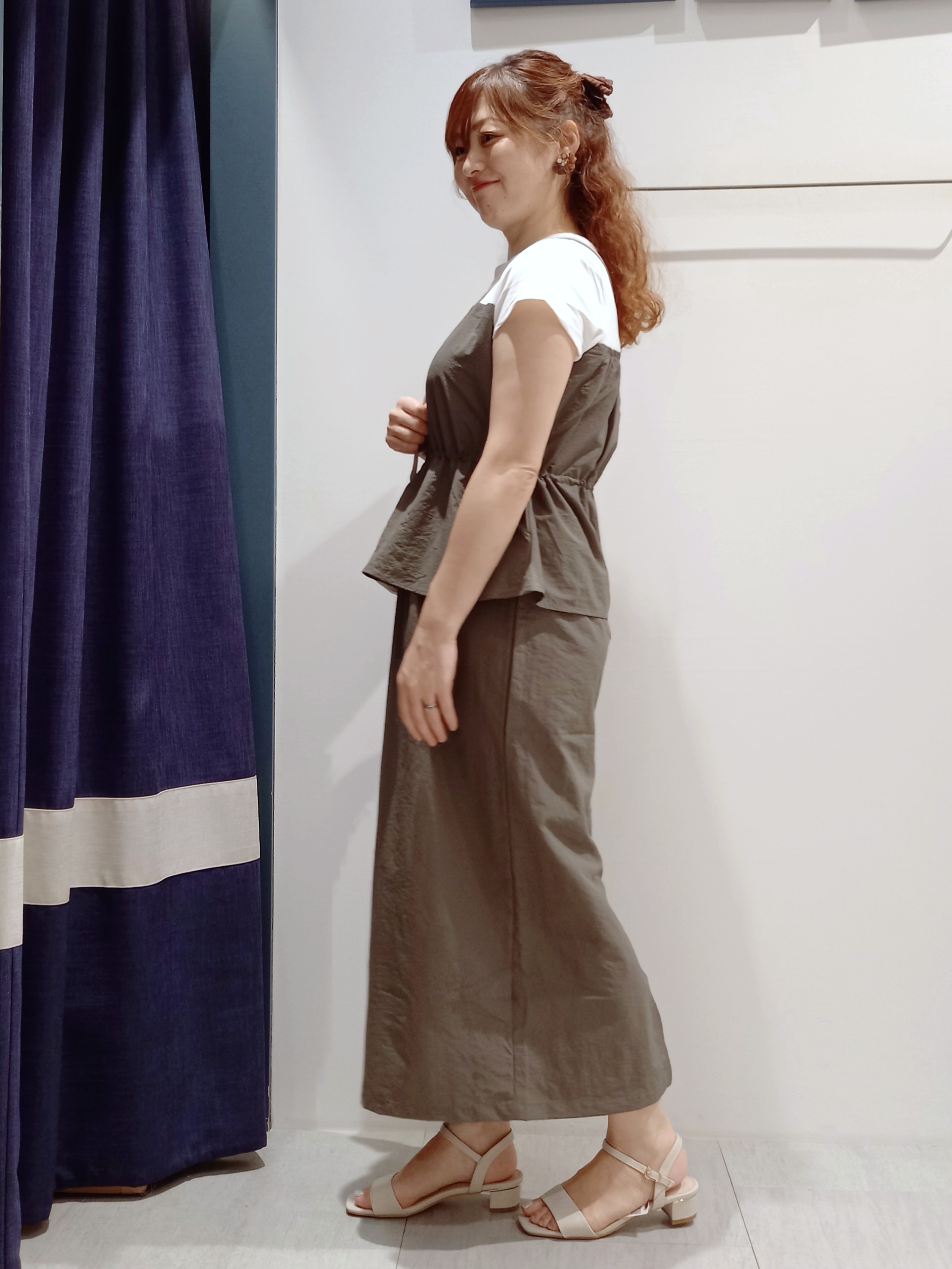 miiさんの「grove｜【低身長さんも選べる着丈・洗濯機◎】1枚で旬顔！Tシャツドッキングドロストワンピース」を使ったコーディネート
