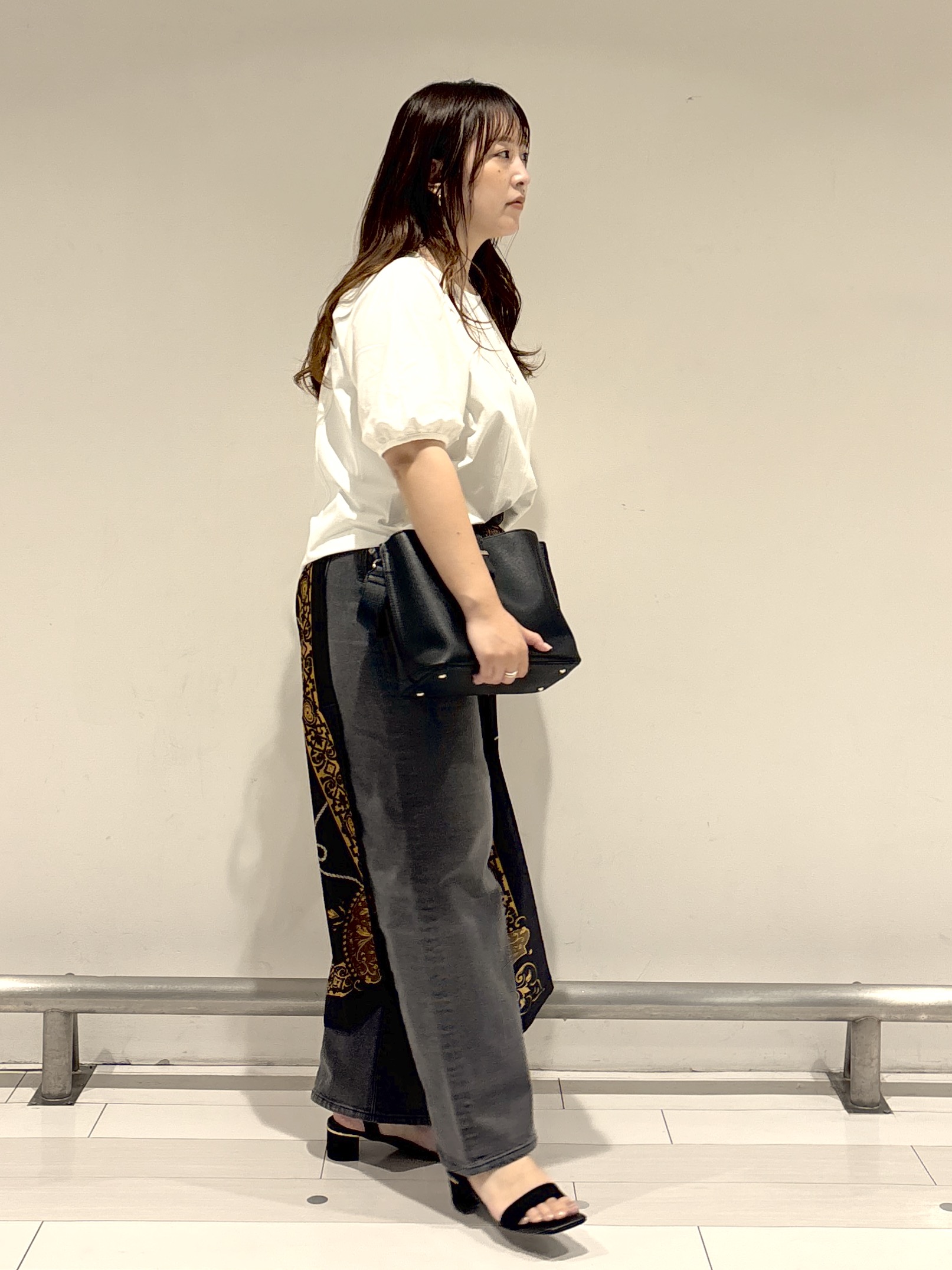 nakamuraさんの「Reflect｜【UVカット／接触冷感／吸水速乾】ギャザースリーブカットソー」を使ったコーディネート