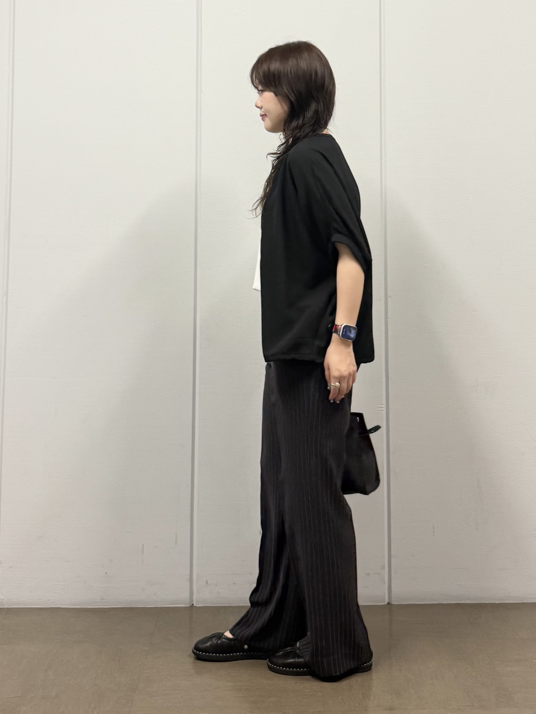 mizukiさんの「INDIVI｜【秋羽織り/着る日傘】ドルマンフォルムブルゾン」を使ったコーディネート