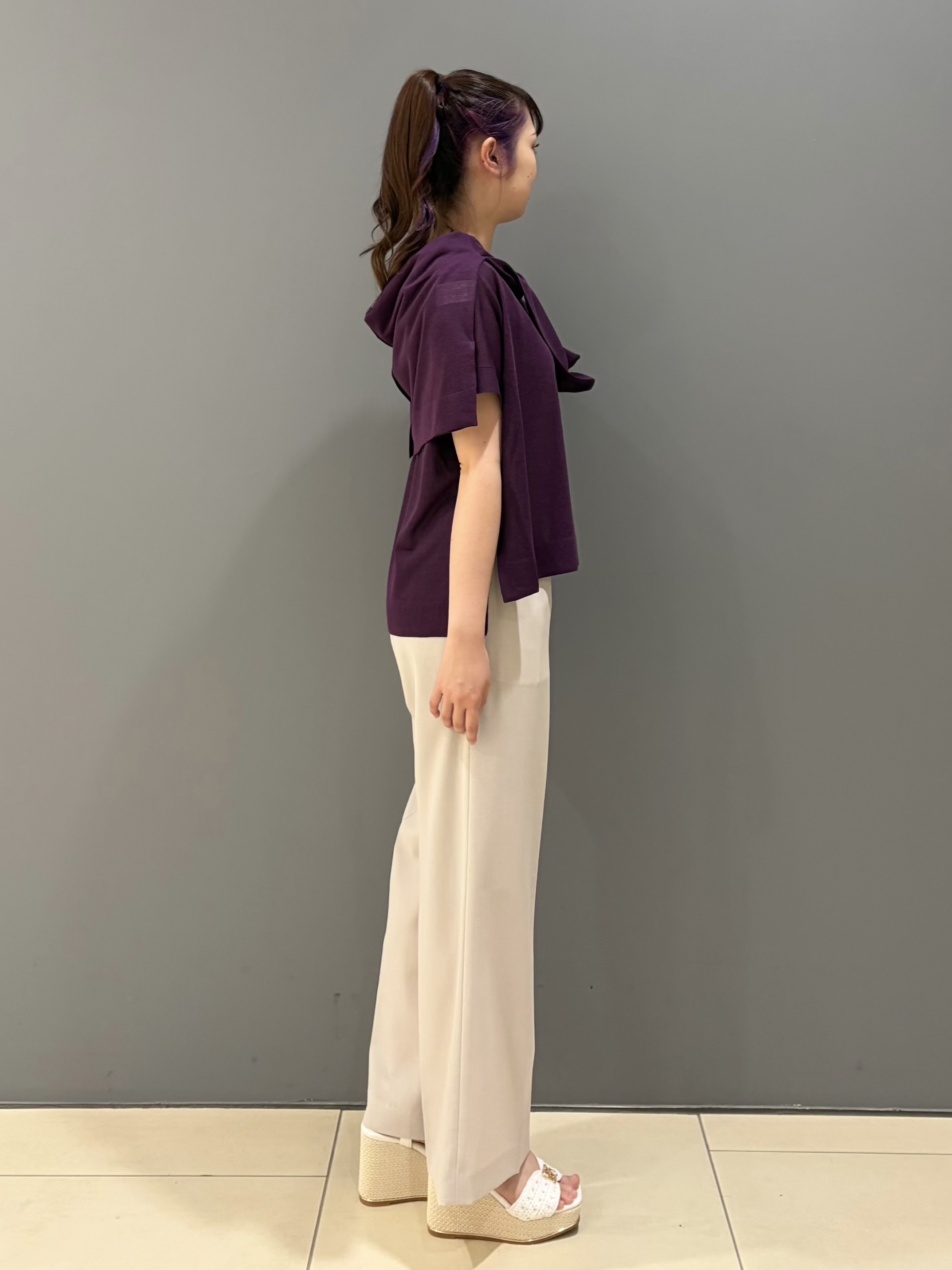 miさんの「UNTITLED｜【アンサンブル可/秋羽織り/シアー】前後2WAYカーディガン」を使ったコーディネート
