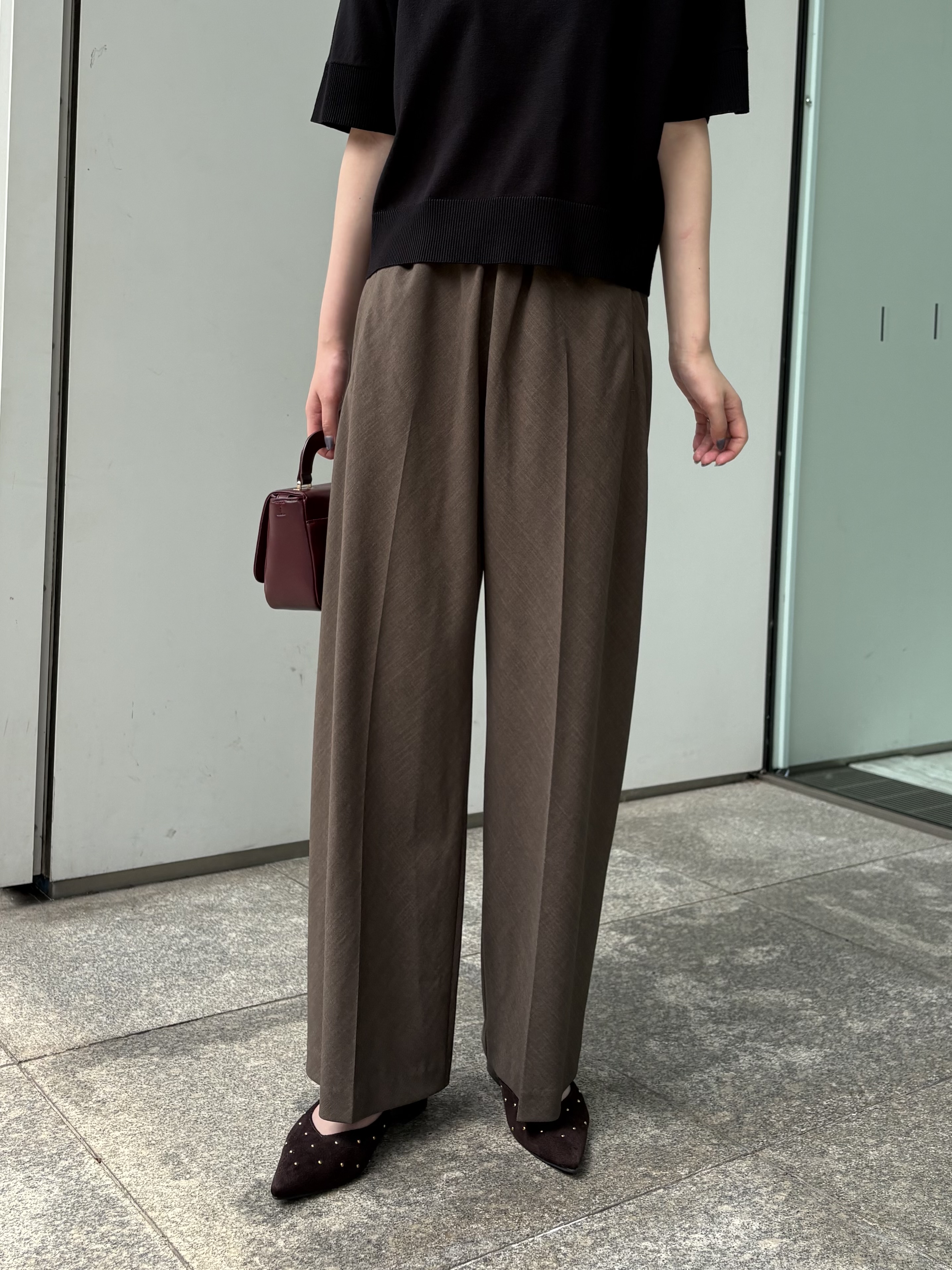 めぐさんの「OPAQUE.CLIP｜【森絵梨佳さん着用】2WAY衿ドッキングニット《洗濯機OK》」を使ったコーディネート