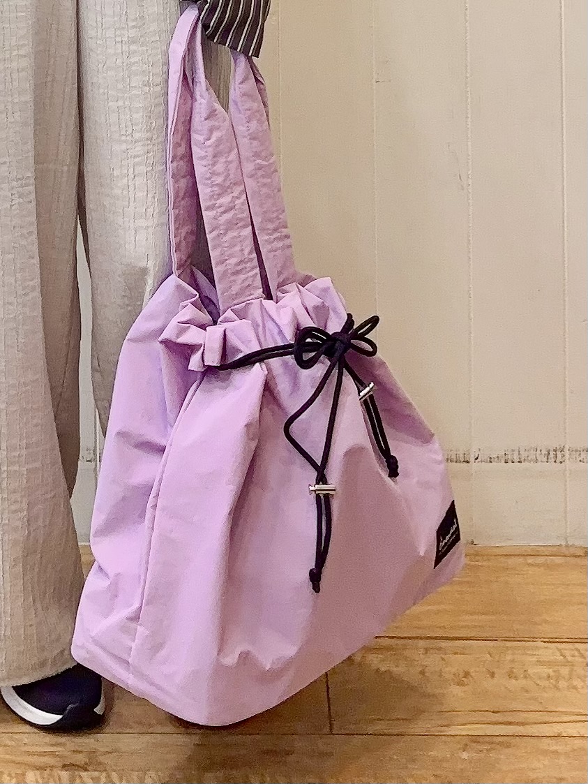 ゆうさんの「SHOO･LA･RUE｜【洗濯後しわになりにくい/S-LL】お顔も手の甲もしっかりカバー　日よけ・指穴付きUVパーカ」を使ったコーディネート