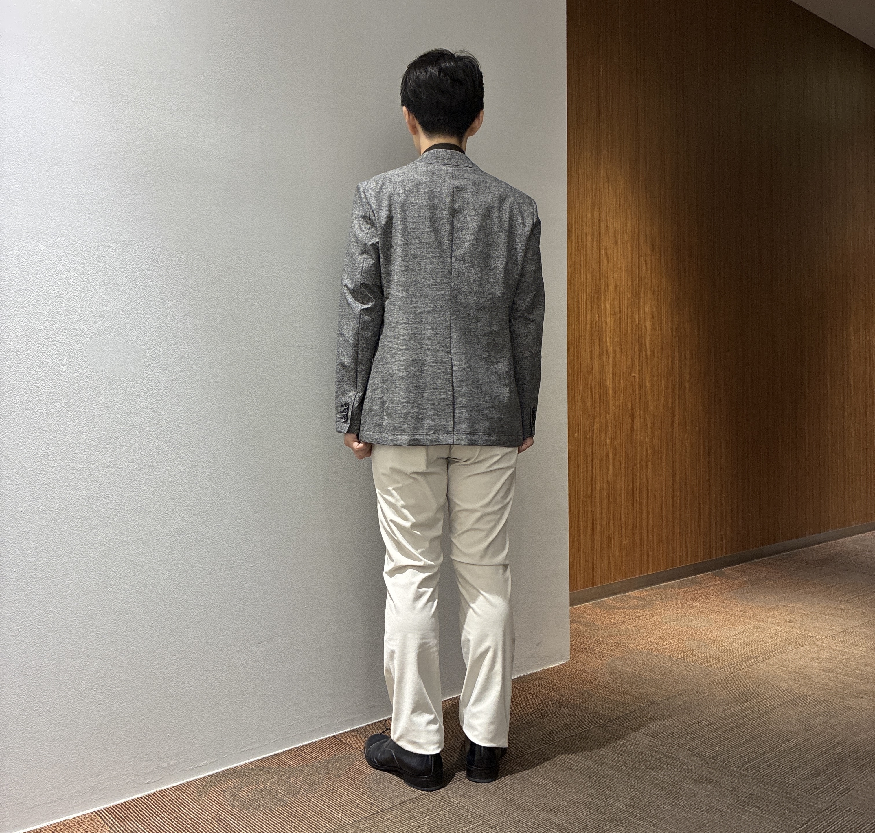 わいずみさんの「TAKEO KIKUCHI｜【抗菌防臭】COOL DOTS（R）ドビープリント ジャケット」を使ったコーディネート