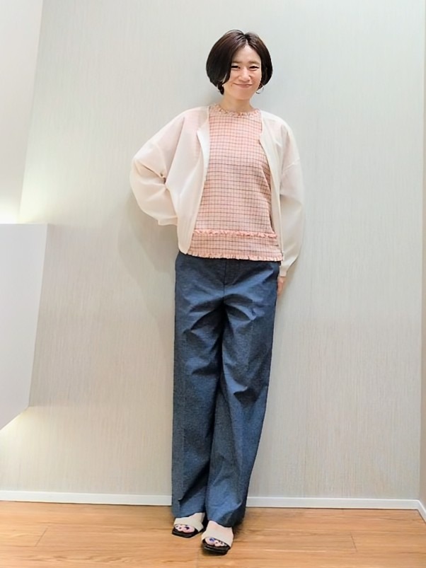 ミズタさんの「UNTITLED｜【秋羽織り/ジップ】トリコットシアーブラウス」を使ったコーディネート