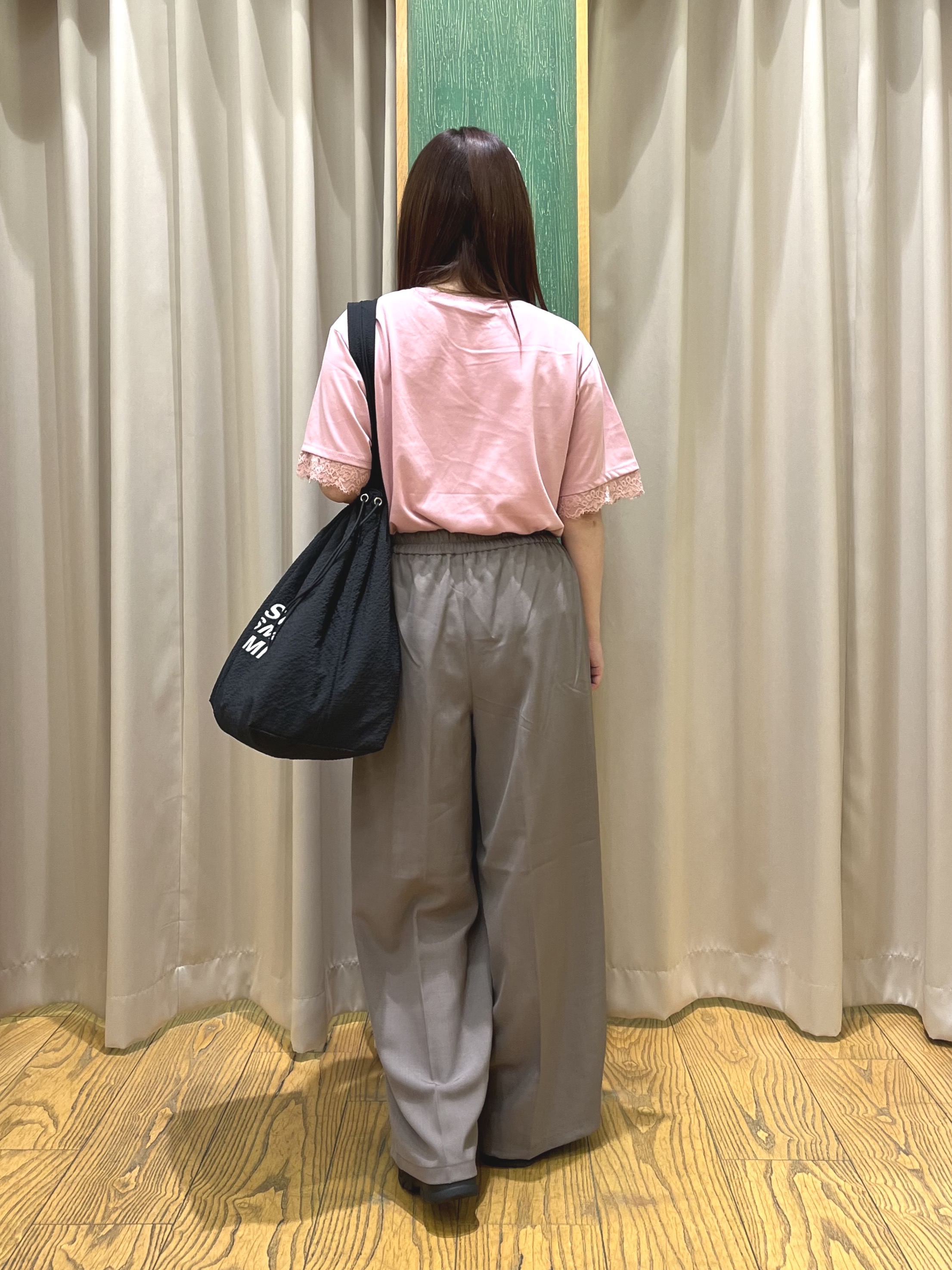 ゆっきーさんの「SHOO･LA･RUE｜【UV/S-LL/洗濯機可】柄アソート お袖レースが旬顔 上品に決まる大人Tシャツ」を使ったコーディネート