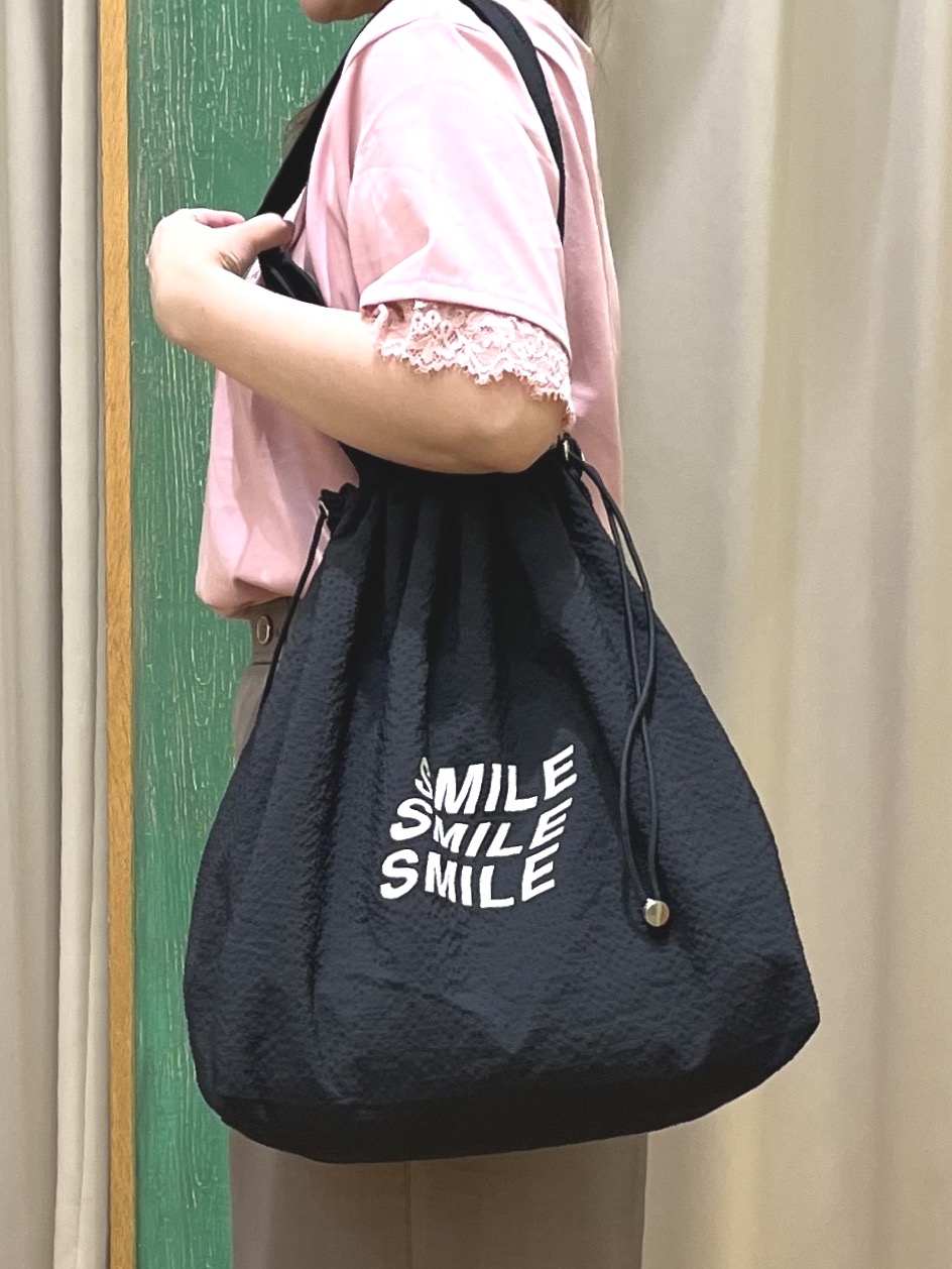 ゆっきーさんの「SHOO･LA･RUE｜【UV/S-LL/洗濯機可】柄アソート お袖レースが旬顔 上品に決まる大人Tシャツ」を使ったコーディネート