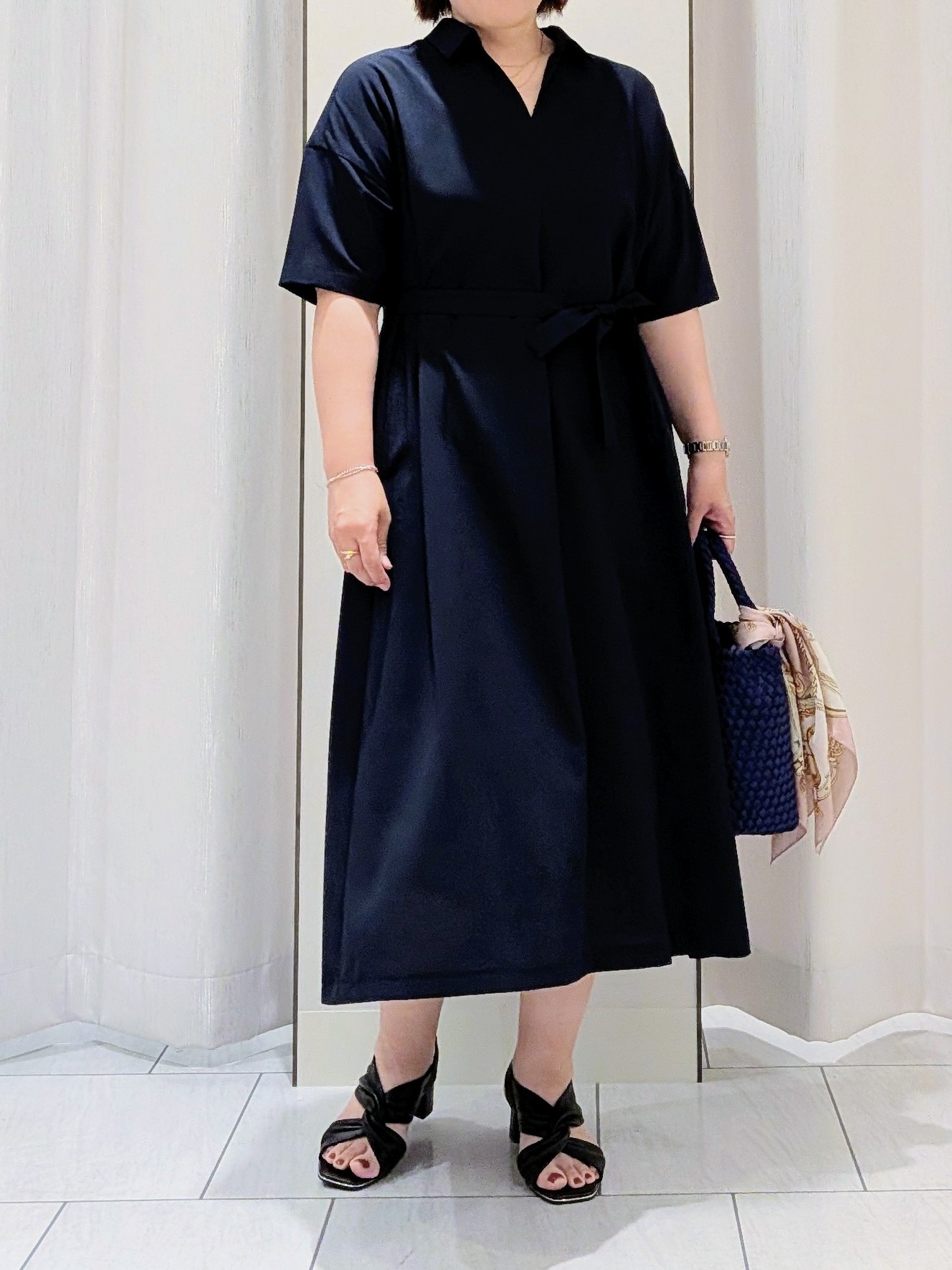 Onumaさんの「UNTITLED｜【初秋も活躍/UVカット/接触冷感】エアリークールワンピース」を使ったコーディネート