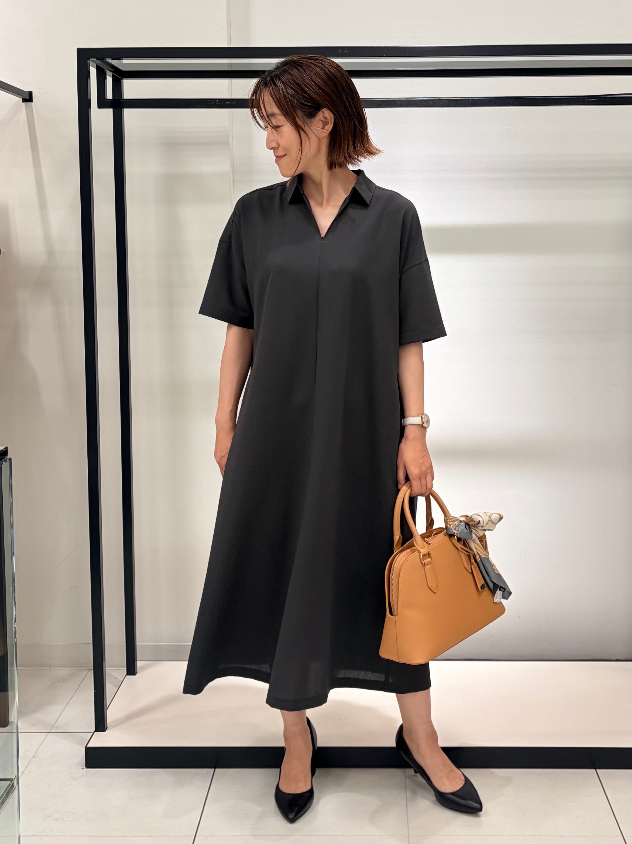 Mikiさんの「UNTITLED｜【初秋も活躍/UVカット/接触冷感】エアリークールワンピース」を使ったコーディネート