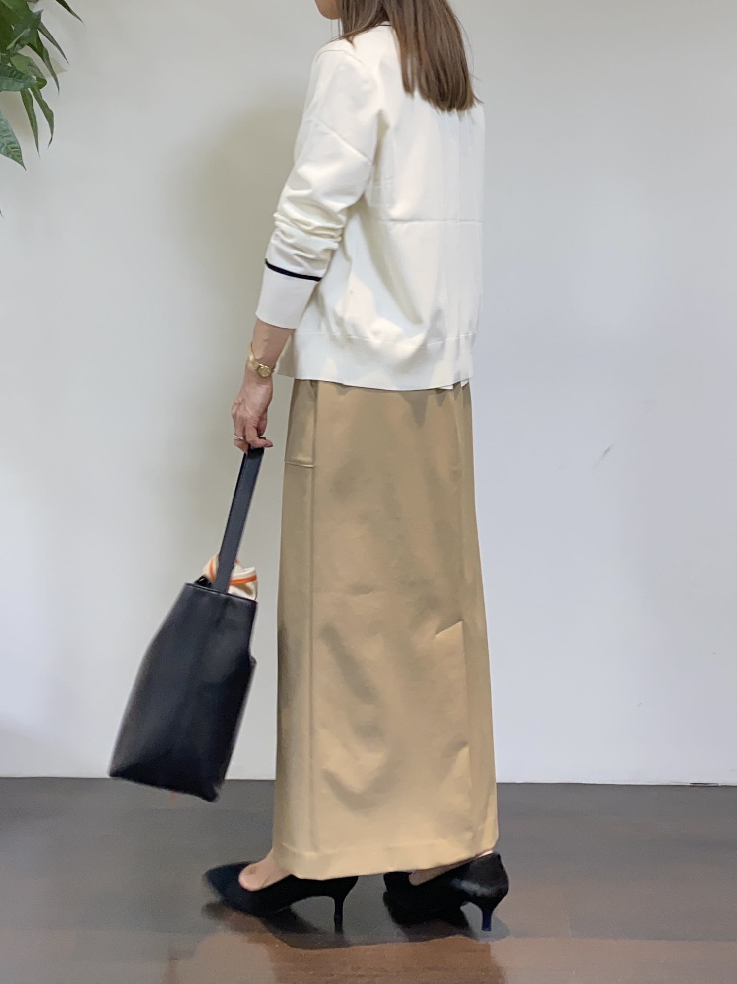 tomoさんの「UNTITLED｜【アンサンブル可能/秋羽織り】コンパクトニットカーディガン」を使ったコーディネート
