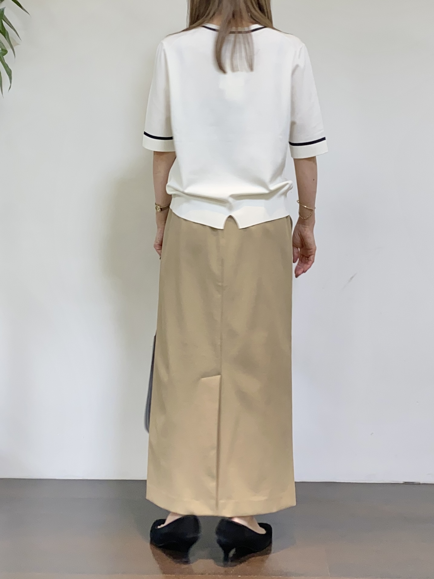 tomoさんの「UNTITLED｜【アンサンブル可能/秋羽織り】コンパクトニットカーディガン」を使ったコーディネート