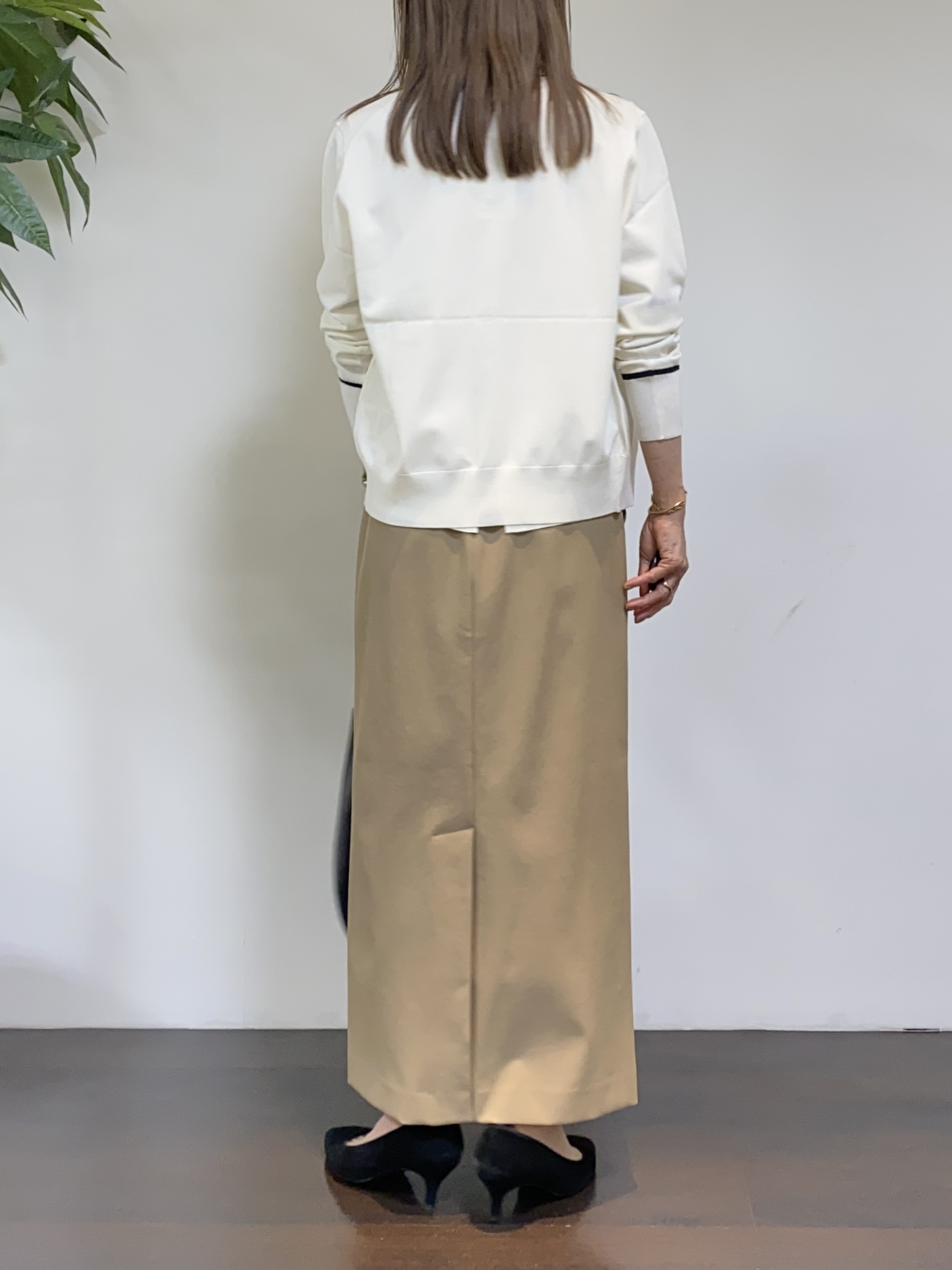tomoさんの「UNTITLED｜【アンサンブル可能/秋羽織り】コンパクトニットカーディガン」を使ったコーディネート