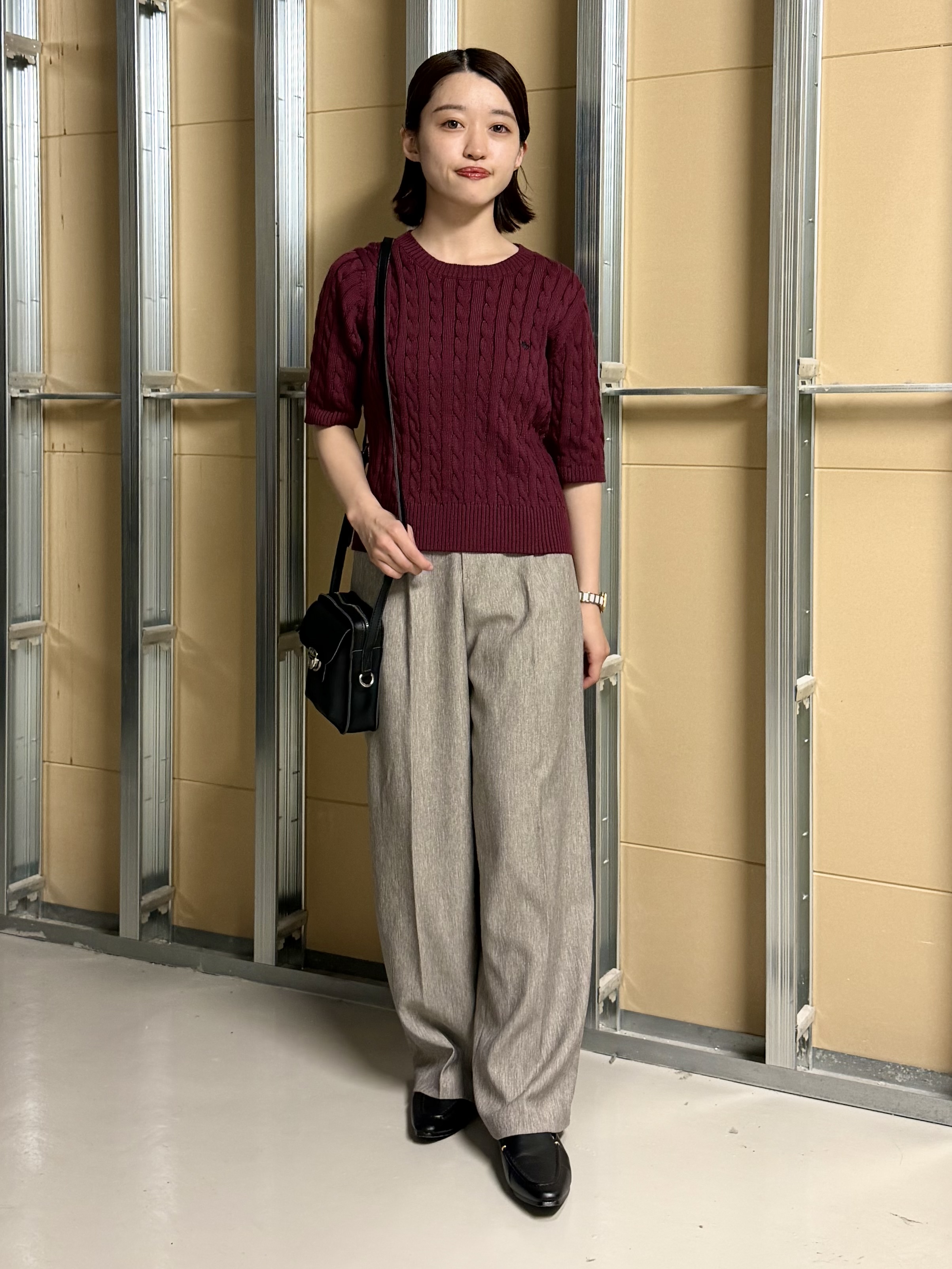 sahoさんの「THE SHOP TK｜POLO BCS/ケーブル5分袖ニット」を使ったコーディネート