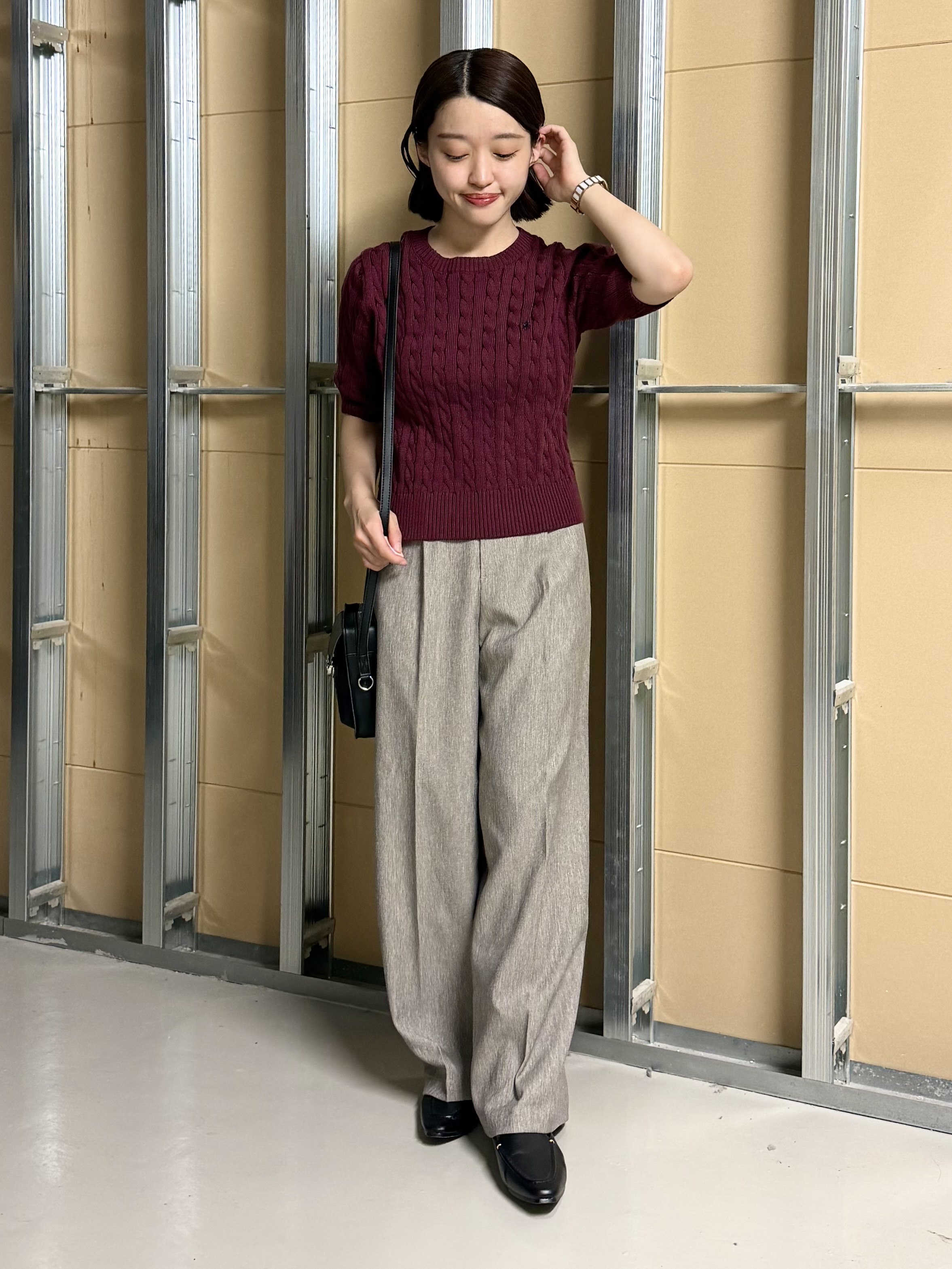 sahoさんの「THE SHOP TK｜POLO BCS/ケーブル5分袖ニット」を使ったコーディネート