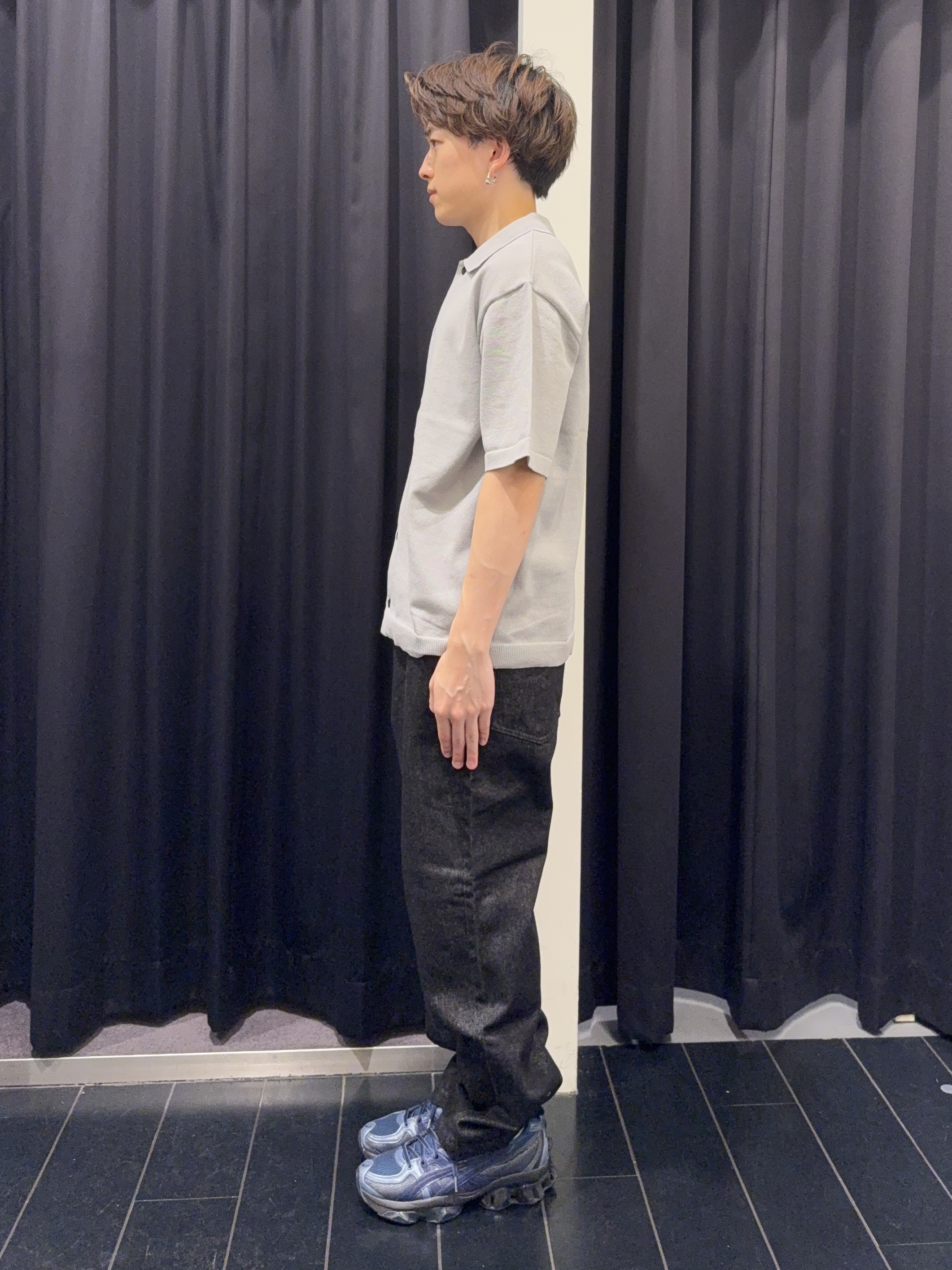 カシマさんの「THE SHOP TK｜【抗菌防臭／UVカット／洗濯機OK】和紙混 半袖ニットシャツ」を使ったコーディネート