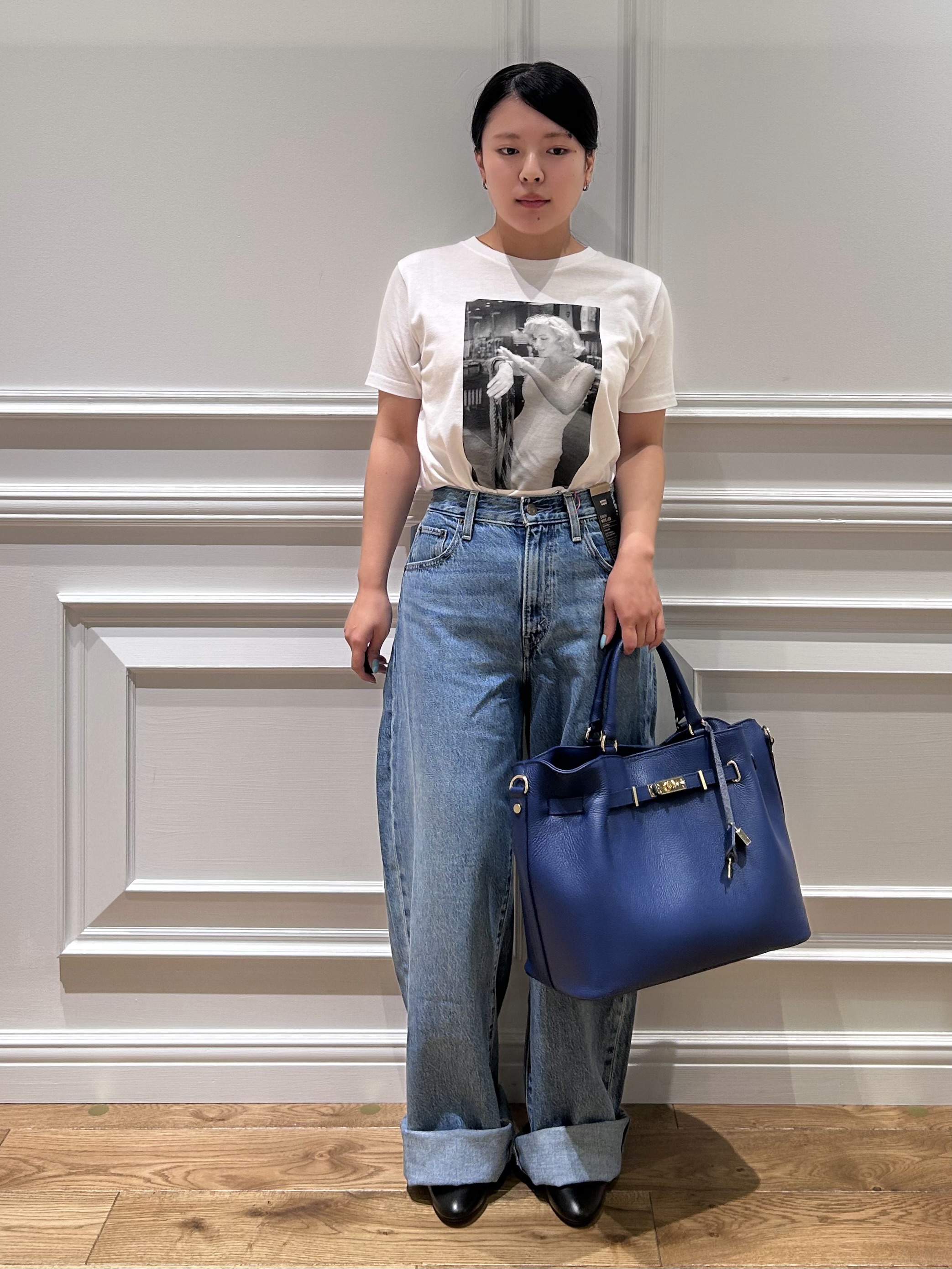 とりみさんの「DRESSTERIOR｜【別注】マリリンモンロー/オフショットプリントT」を使ったコーディネート