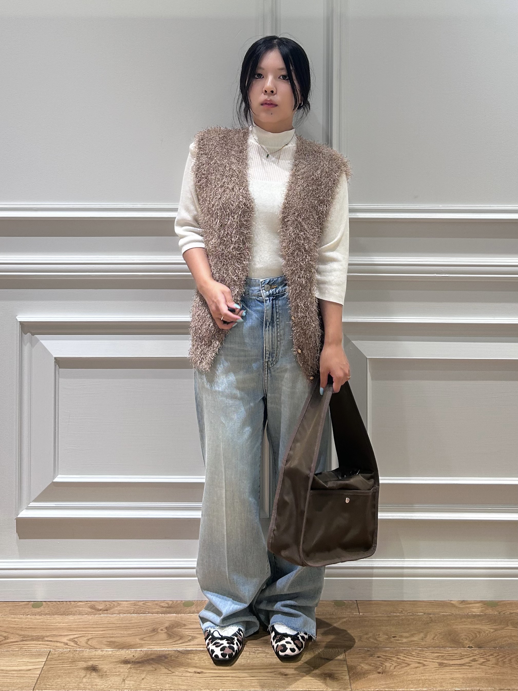 とりみさんの「DRESSTERIOR｜【接触冷感】クールタッチ ハーフスリーブニット」を使ったコーディネート