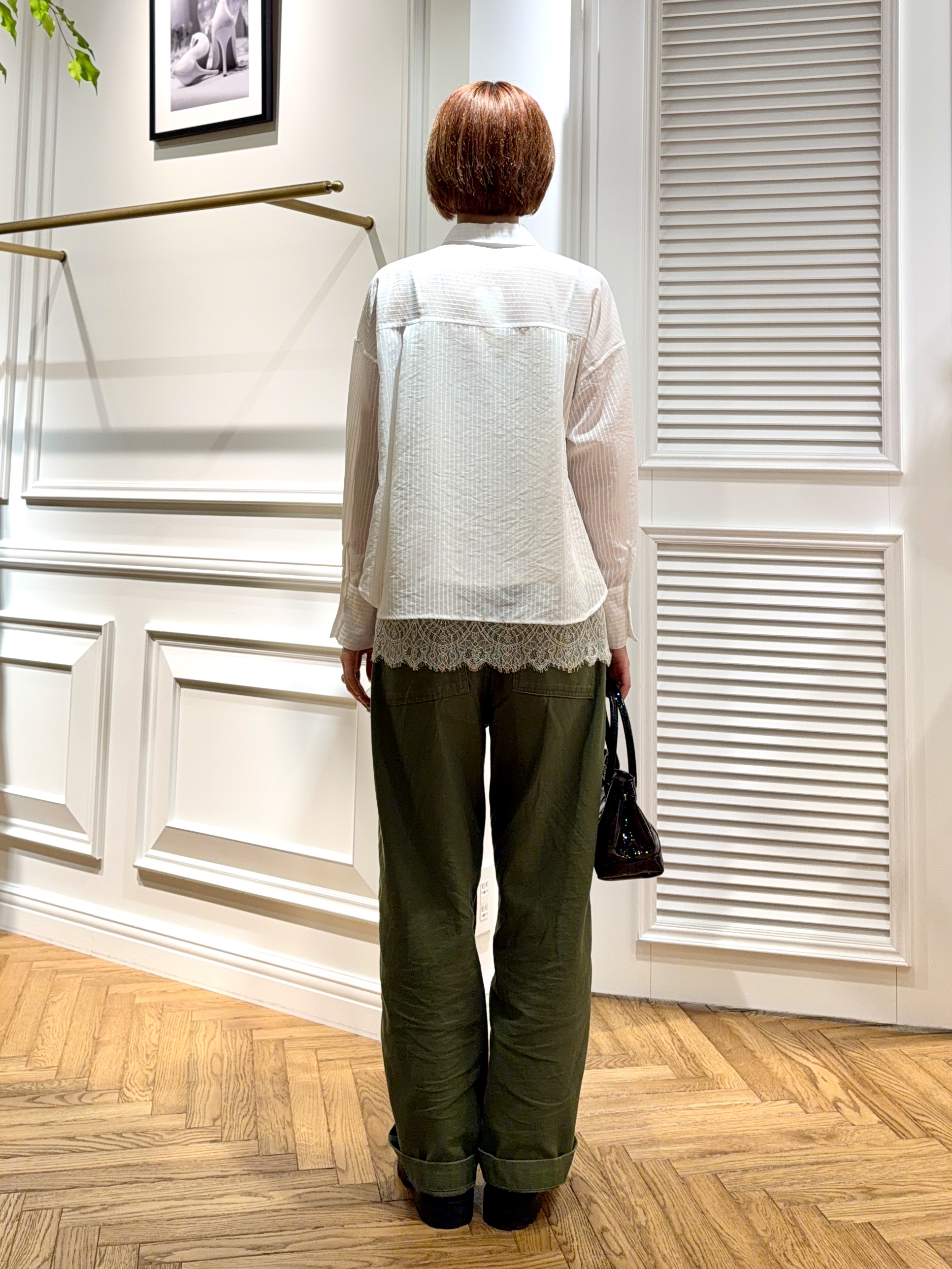 renaさんの「DRESSTERIOR｜◆シアーストライプクロップドシャツ」を使ったコーディネート