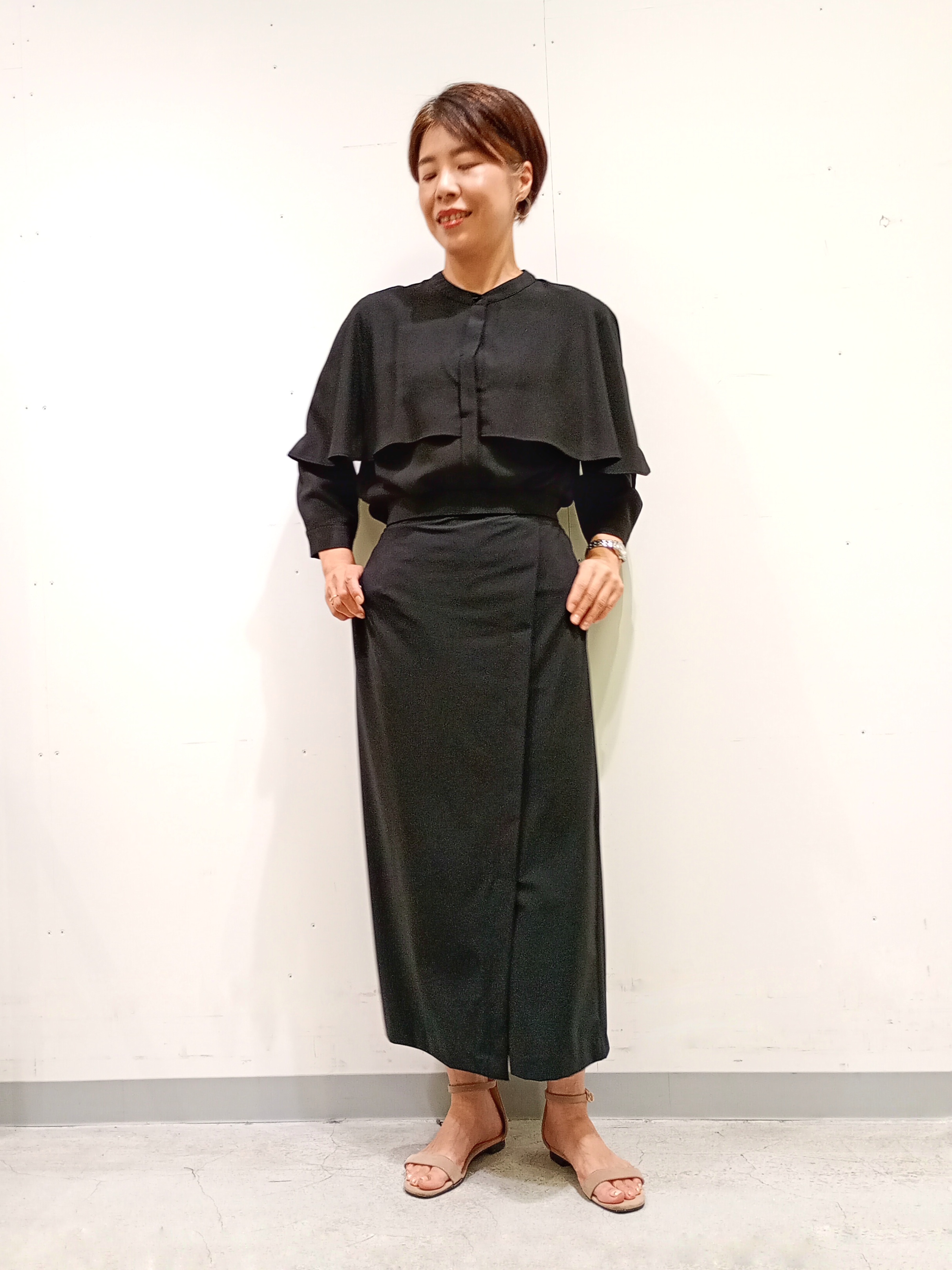 Kさんの「INDIVI｜【羽織りにも！/UVケア/着る日傘】ケープ風ブラウス」を使ったコーディネート