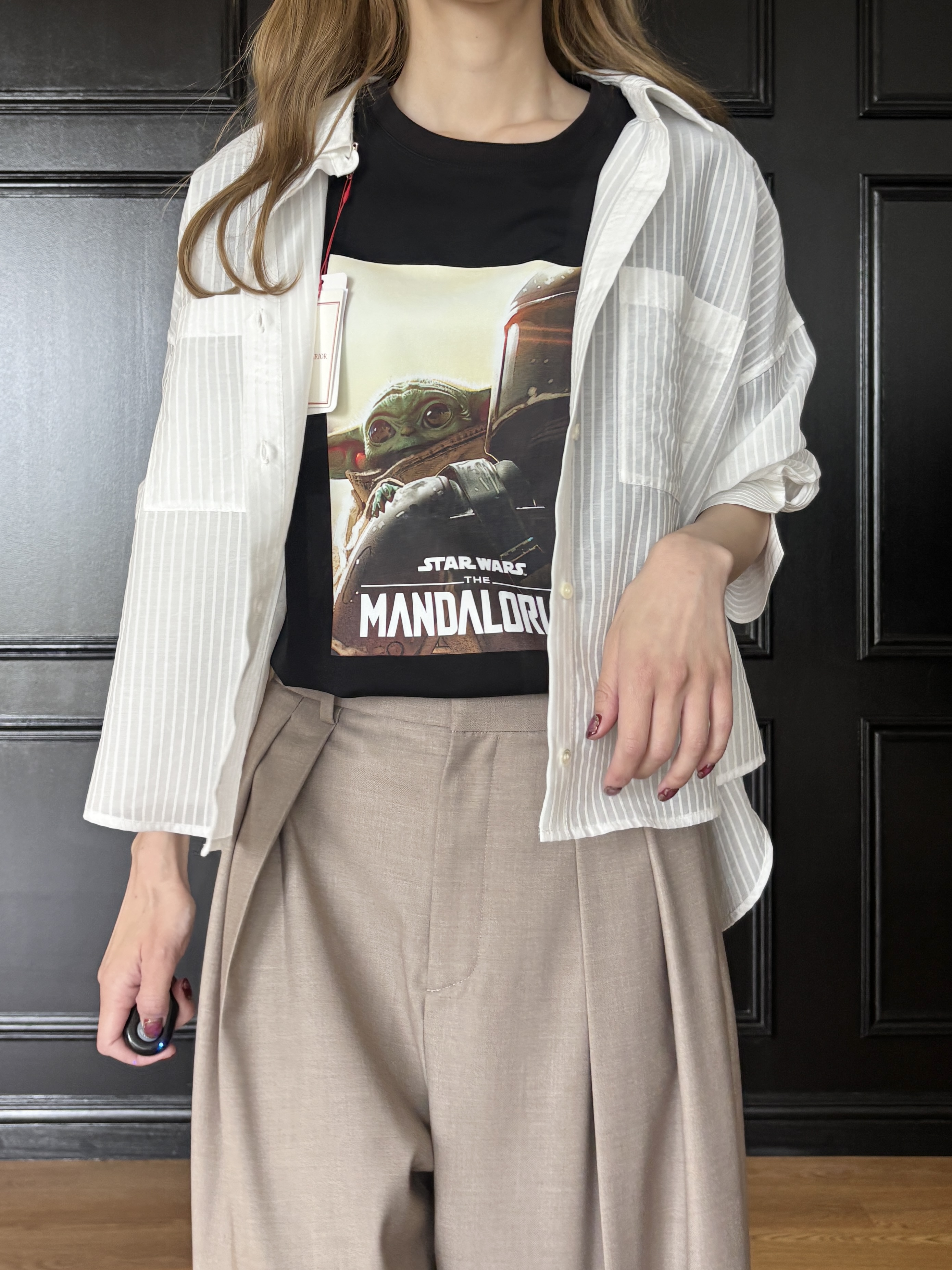 清水夏姫さんの「DRESSTERIOR｜【接触冷感】STAR WARS マンダロリアン フォトTシャツ」を使ったコーディネート