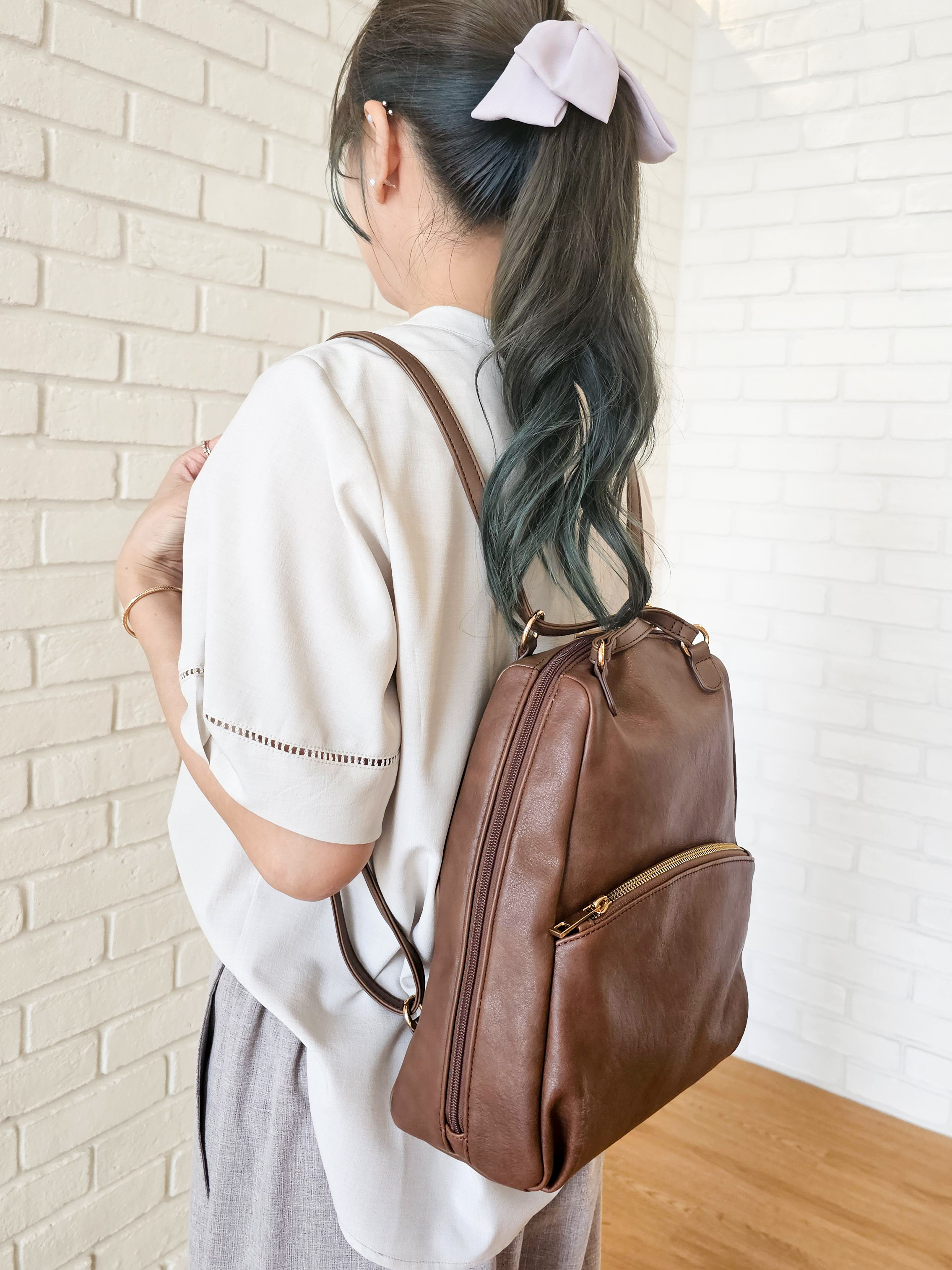 ゆゆさんの「SHOO･LA･RUE｜【洗濯後しわになりにくい/インせずきまる】シンプルだけど女性らしい 麻調スキッパーブラウス」を使ったコーディネート