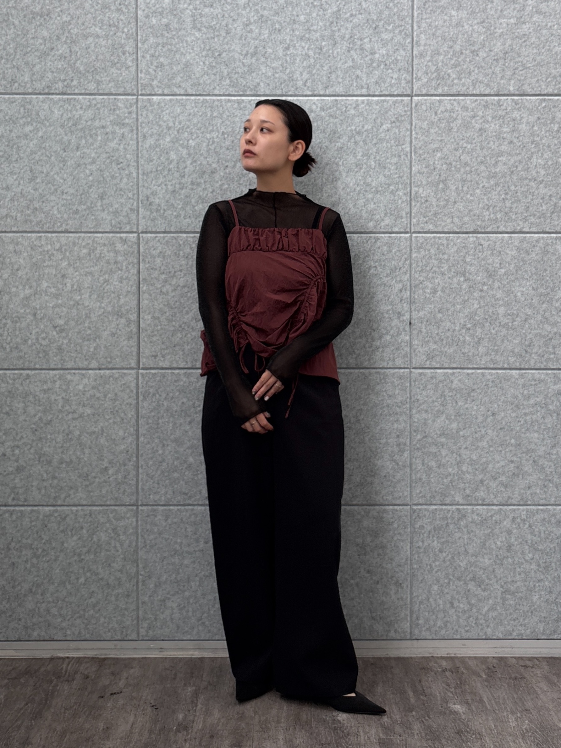 ayanoさんの「INDIVI｜シアーラメハイネックカットソー」を使ったコーディネート