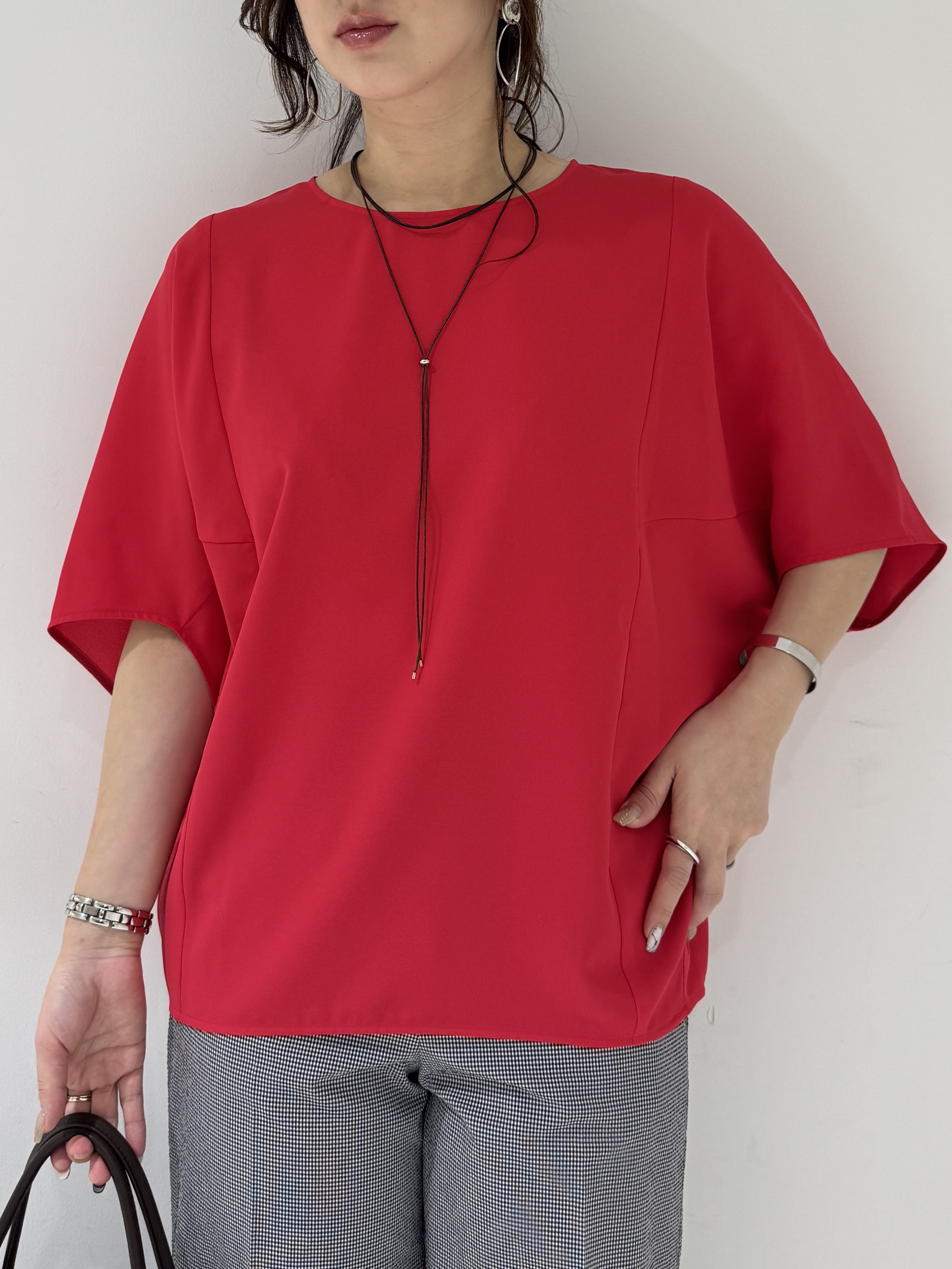 そんさんの「INDIVI｜【洗える／UVケア】ジョーゼットドルマンブラウス」を使ったコーディネート