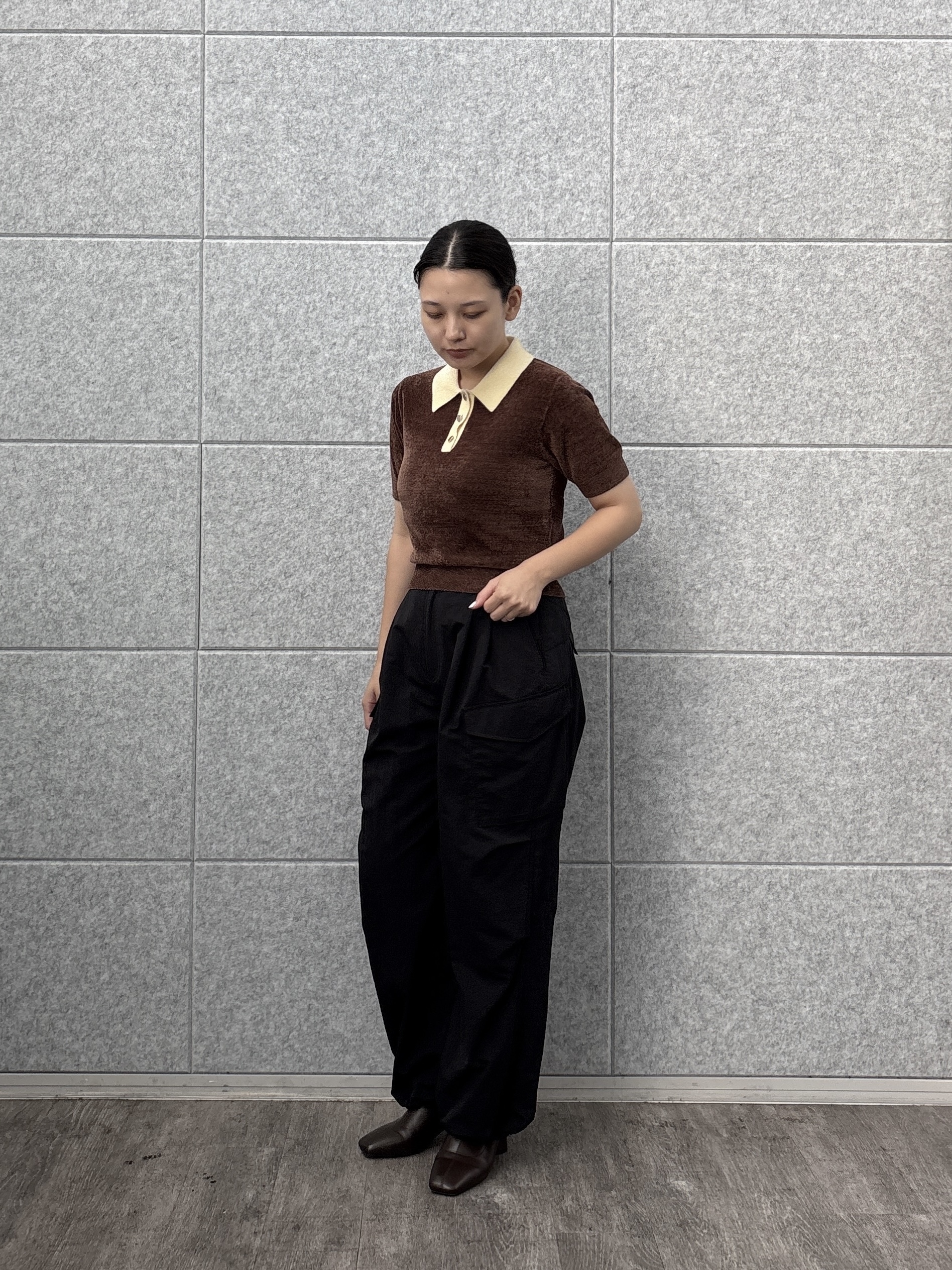 ayanoさんの「INDIVI｜バイカラーモールポロニット」を使ったコーディネート