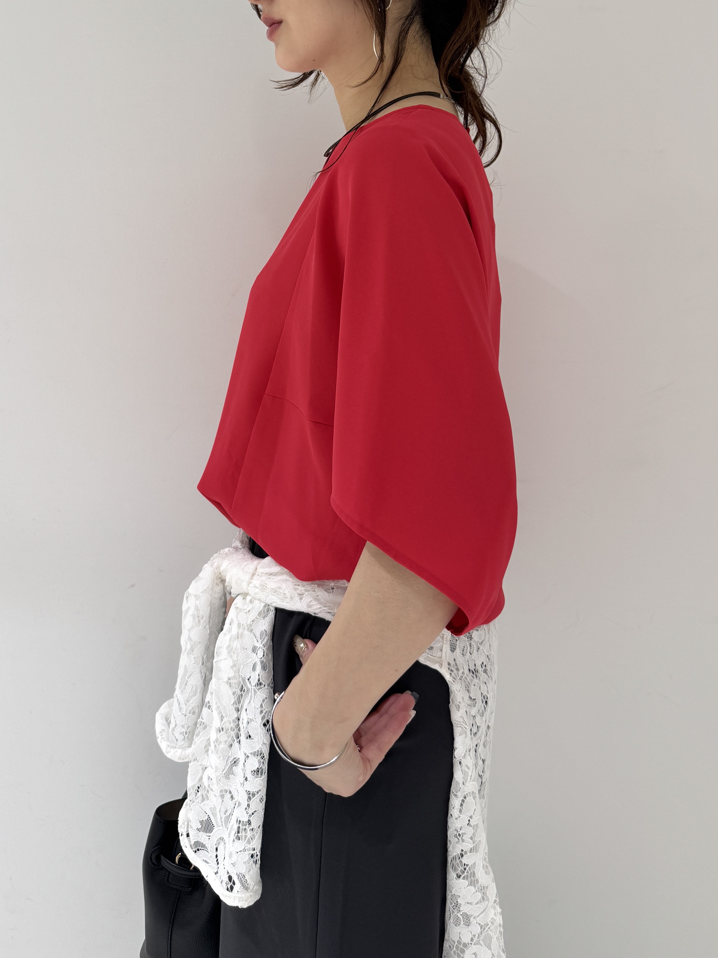 そんさんの「INDIVI｜【洗える／UVケア】ジョーゼットドルマンブラウス」を使ったコーディネート