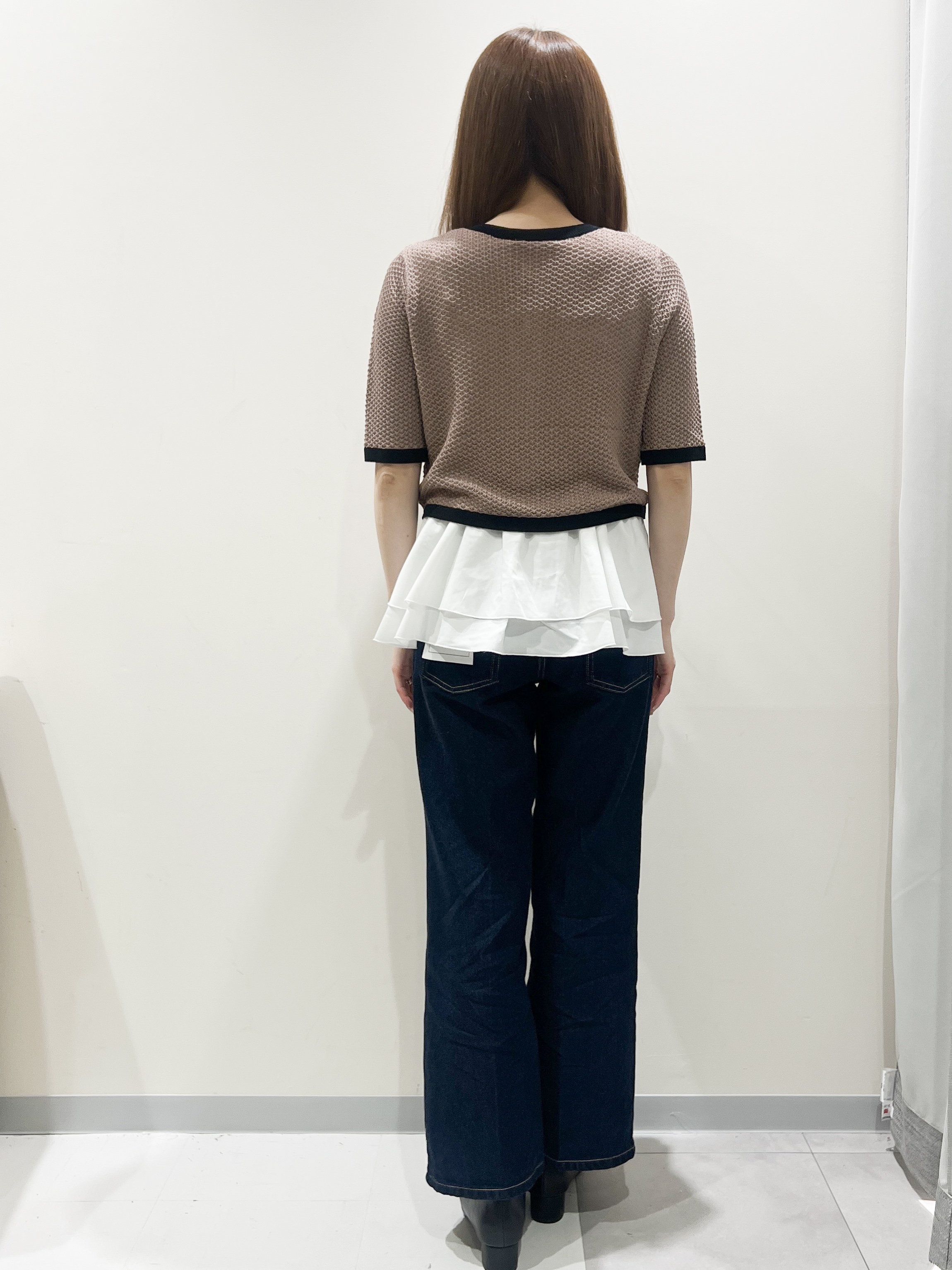 nanaさんの「index｜【抗ピリング】柄編みニットカーディガン&times;ペプラムキャミセット《洗濯機OK》」を使ったコーディネート
