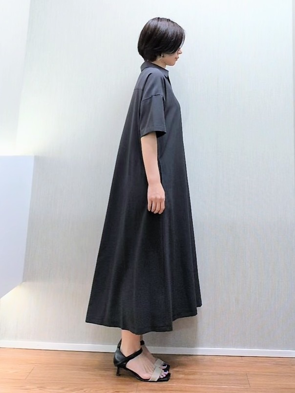 ミズタさんの「UNTITLED｜【初秋も活躍/UVカット/接触冷感】エアリークールワンピース」を使ったコーディネート