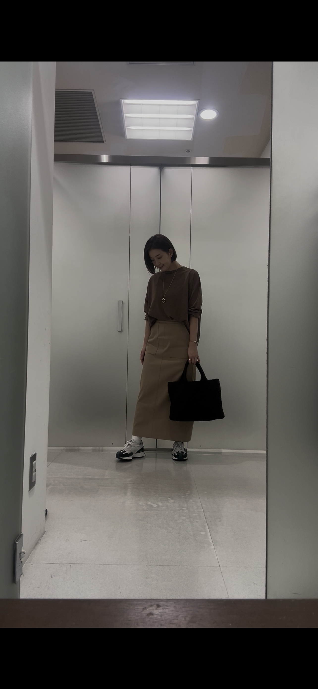 まどかさんの「UNTITLED｜【アンサンブル可/秋羽織り/シアー】前後2WAYカーディガン」を使ったコーディネート