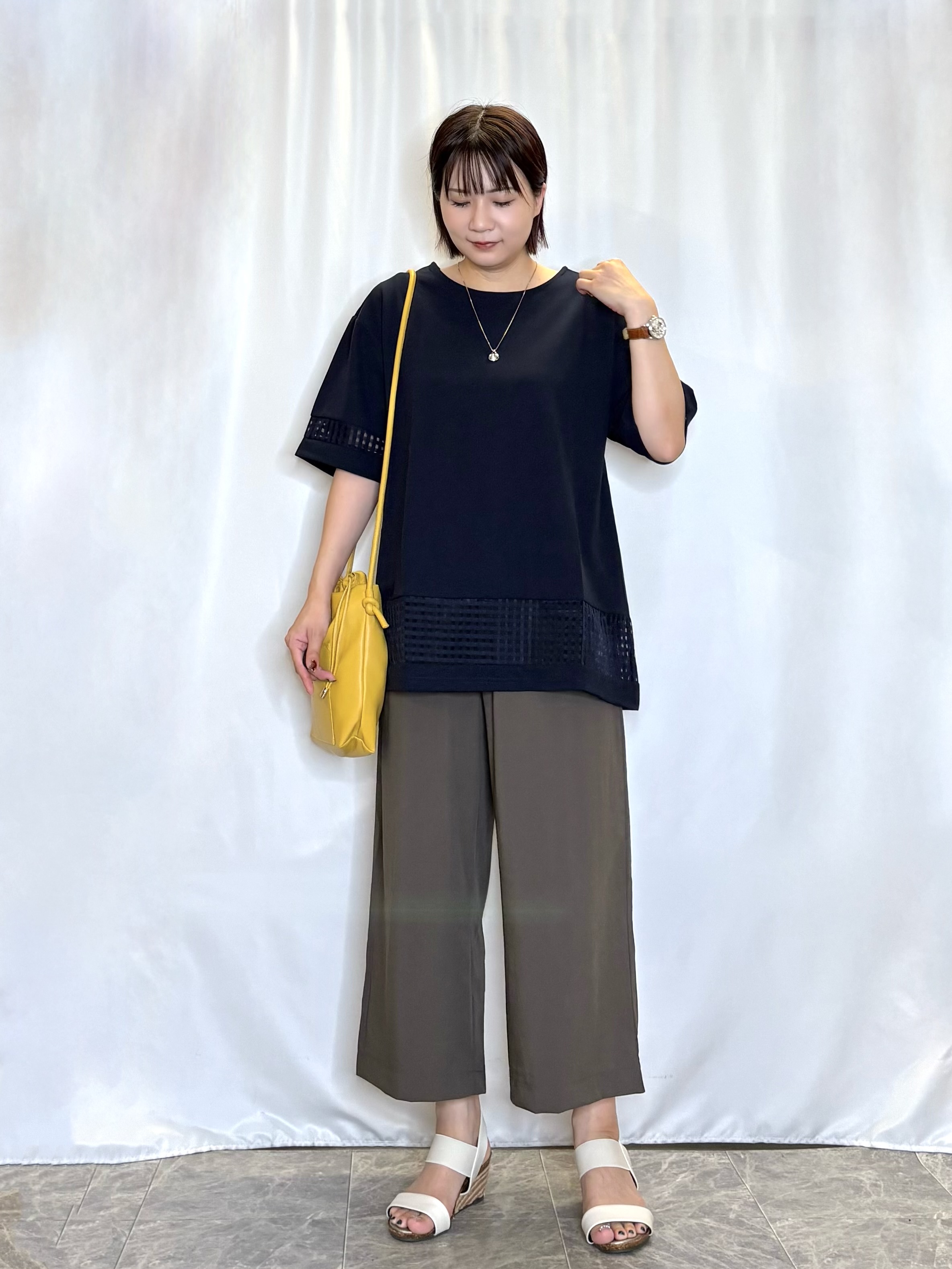ネリさんの「SHOO･LA･RUE｜【S-LL/洗濯機可】上品に体型カバー 大人のチェックチュニック」を使ったコーディネート
