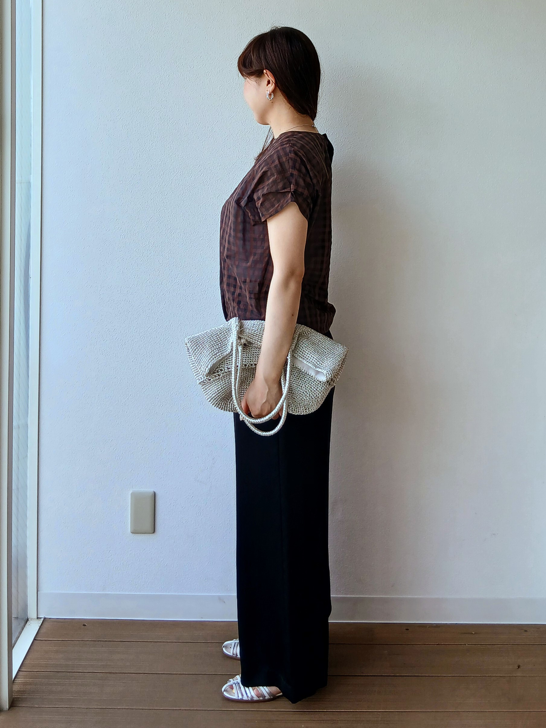 なみきさんの「UNTITLED｜【秋めきシャツ/体型カバー】シアーチェックブラウス」を使ったコーディネート