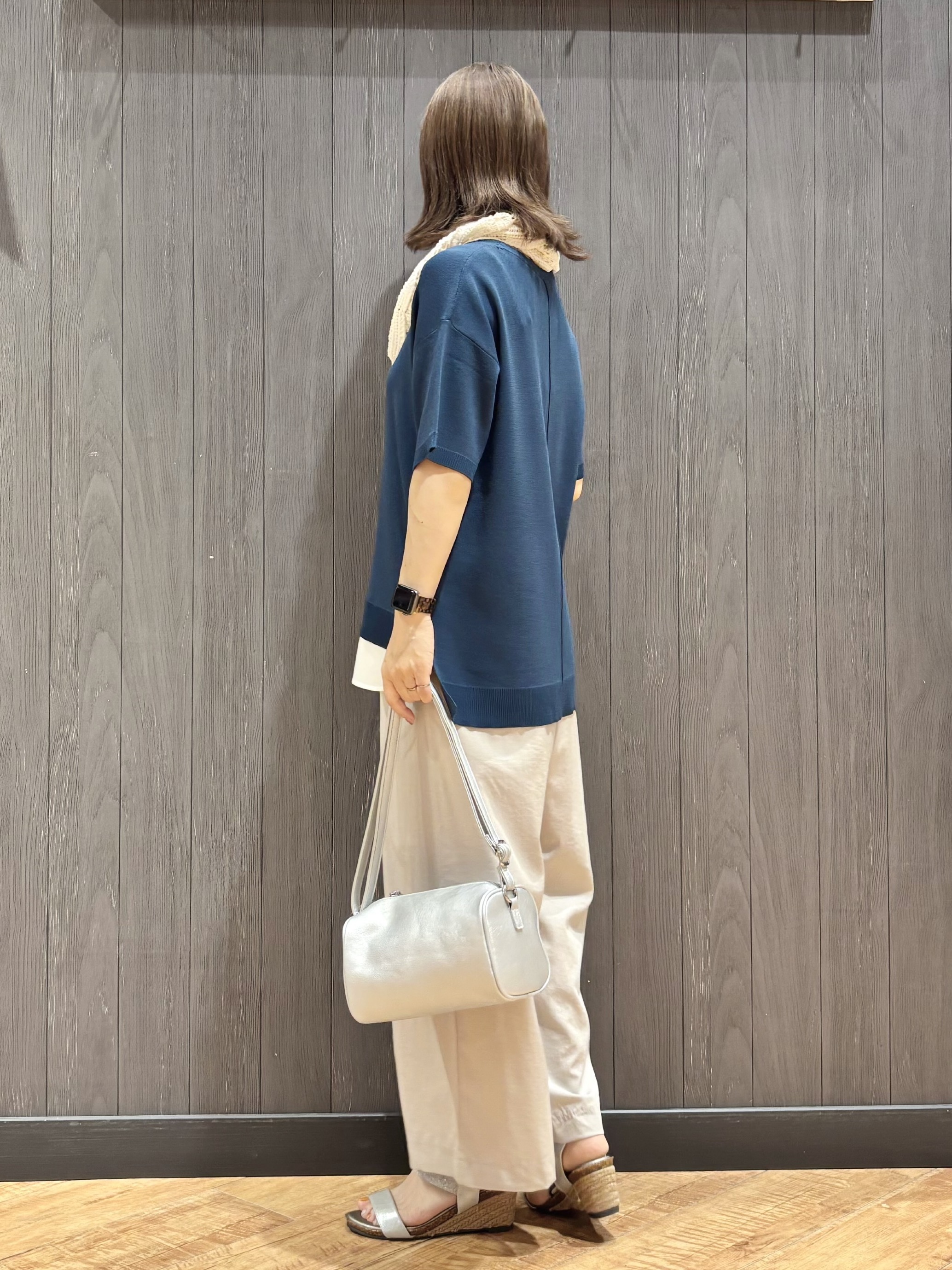 meiさんの「SHOO･LA･RUE｜【UV/洗濯機可/S-LL】毛玉になりにくい シャツレイヤード風でこなれ見え 半袖ニット」を使ったコーディネート