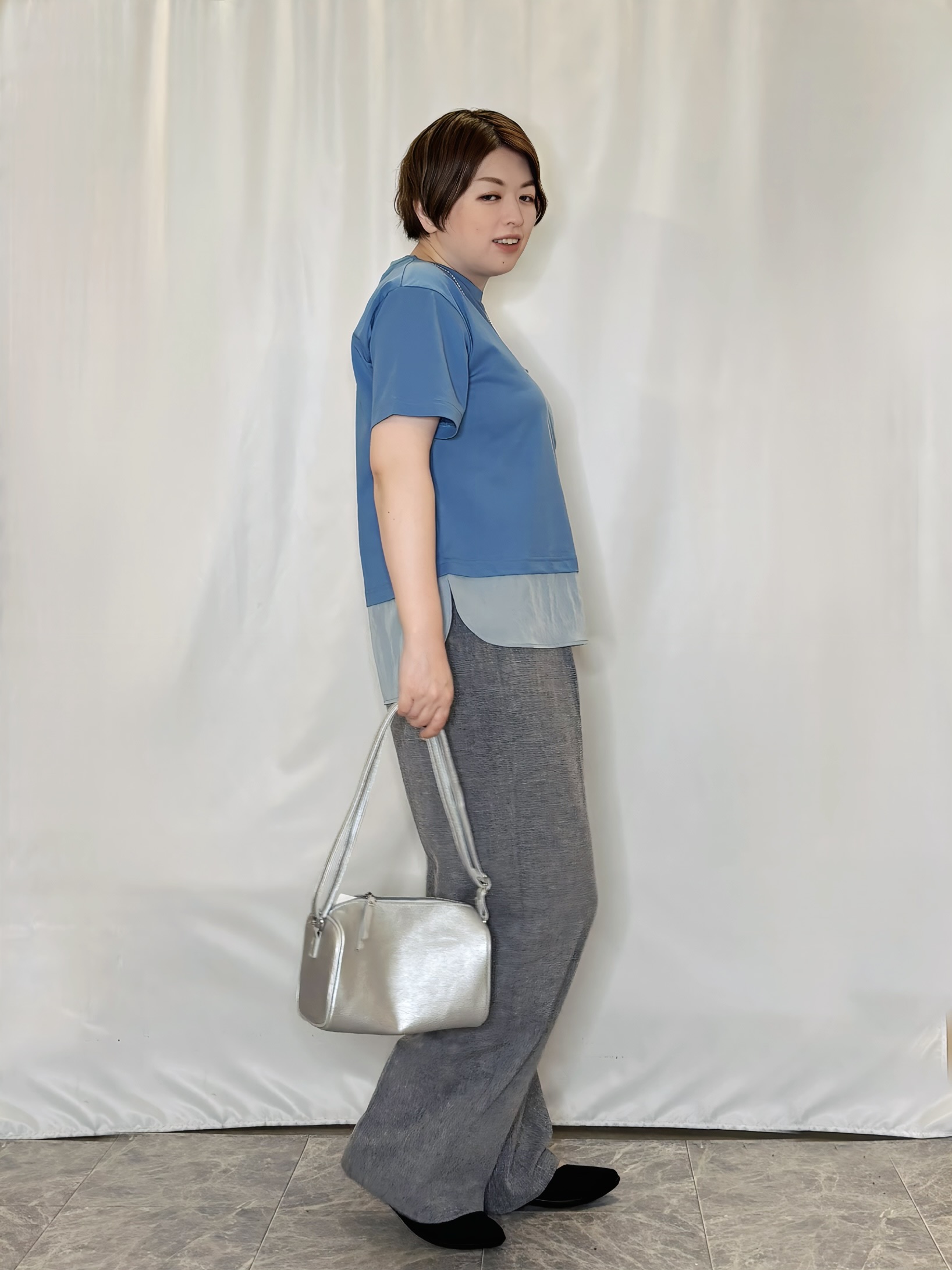 たみさんの「SHOO･LA･RUE｜【体型カバー/S-LL/洗濯機可】インせず着られる 異素材ドッキングTシャツ」を使ったコーディネート