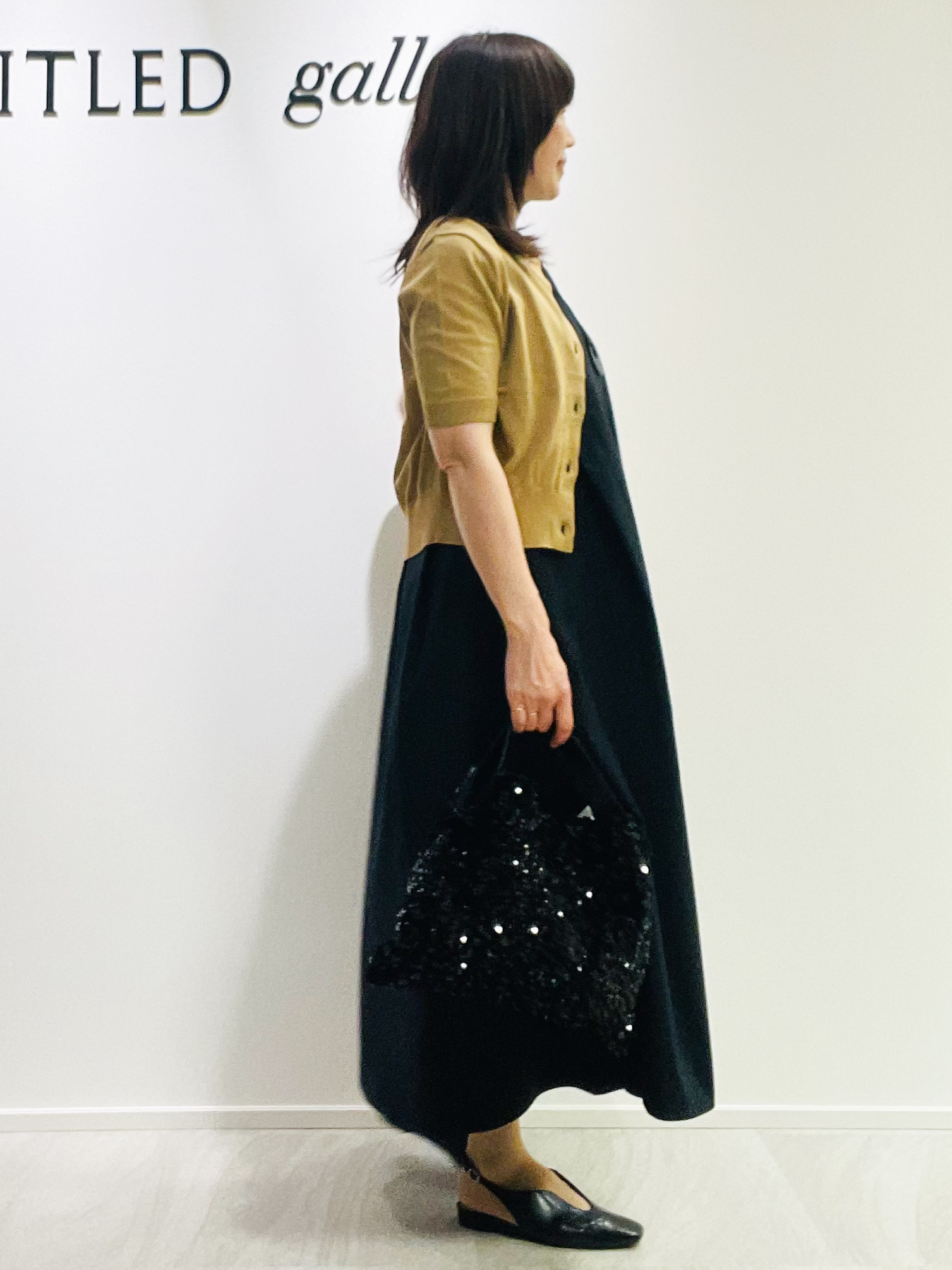 めいさんの「UNTITLED｜【すっきり秋羽織り/前開きボタン】ドライタッチ5分袖カーディガン」を使ったコーディネート