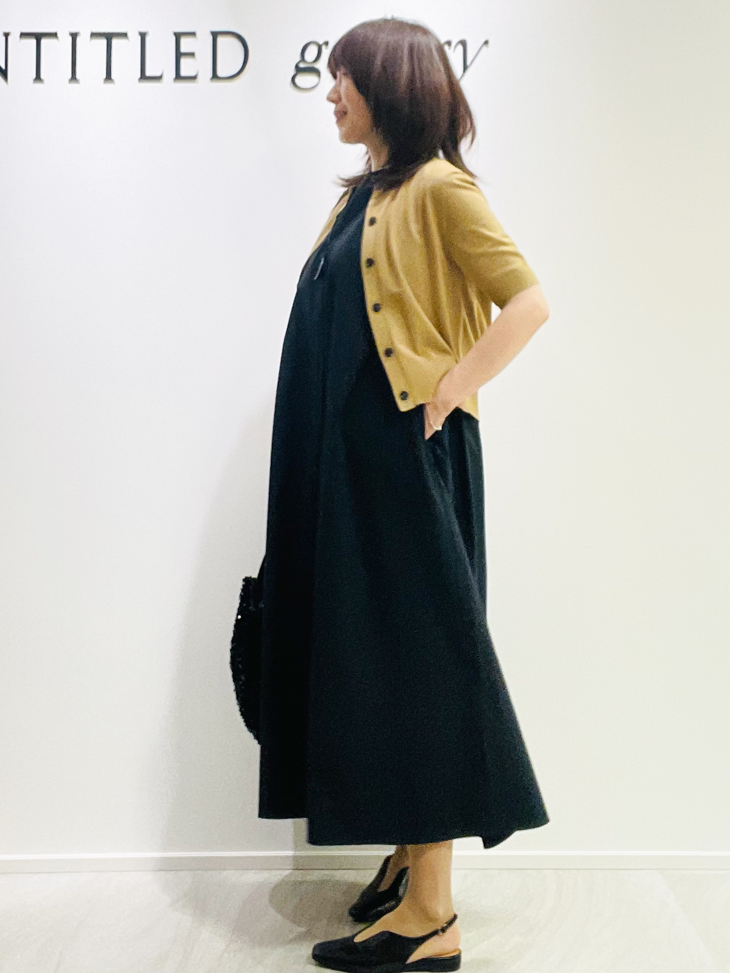 めいさんの「UNTITLED｜【すっきり秋羽織り/前開きボタン】ドライタッチ5分袖カーディガン」を使ったコーディネート